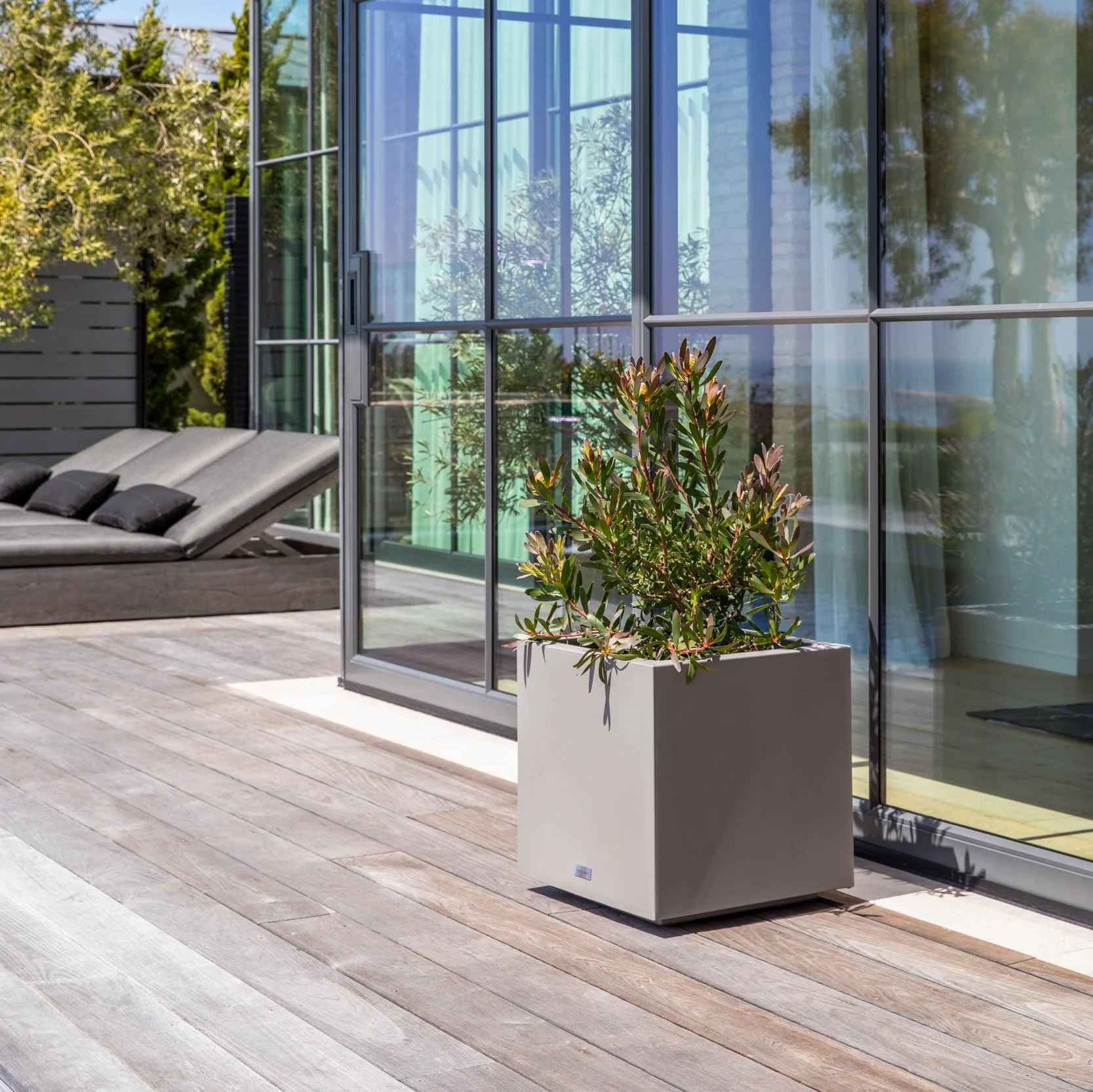 block cube planter - Image 27
