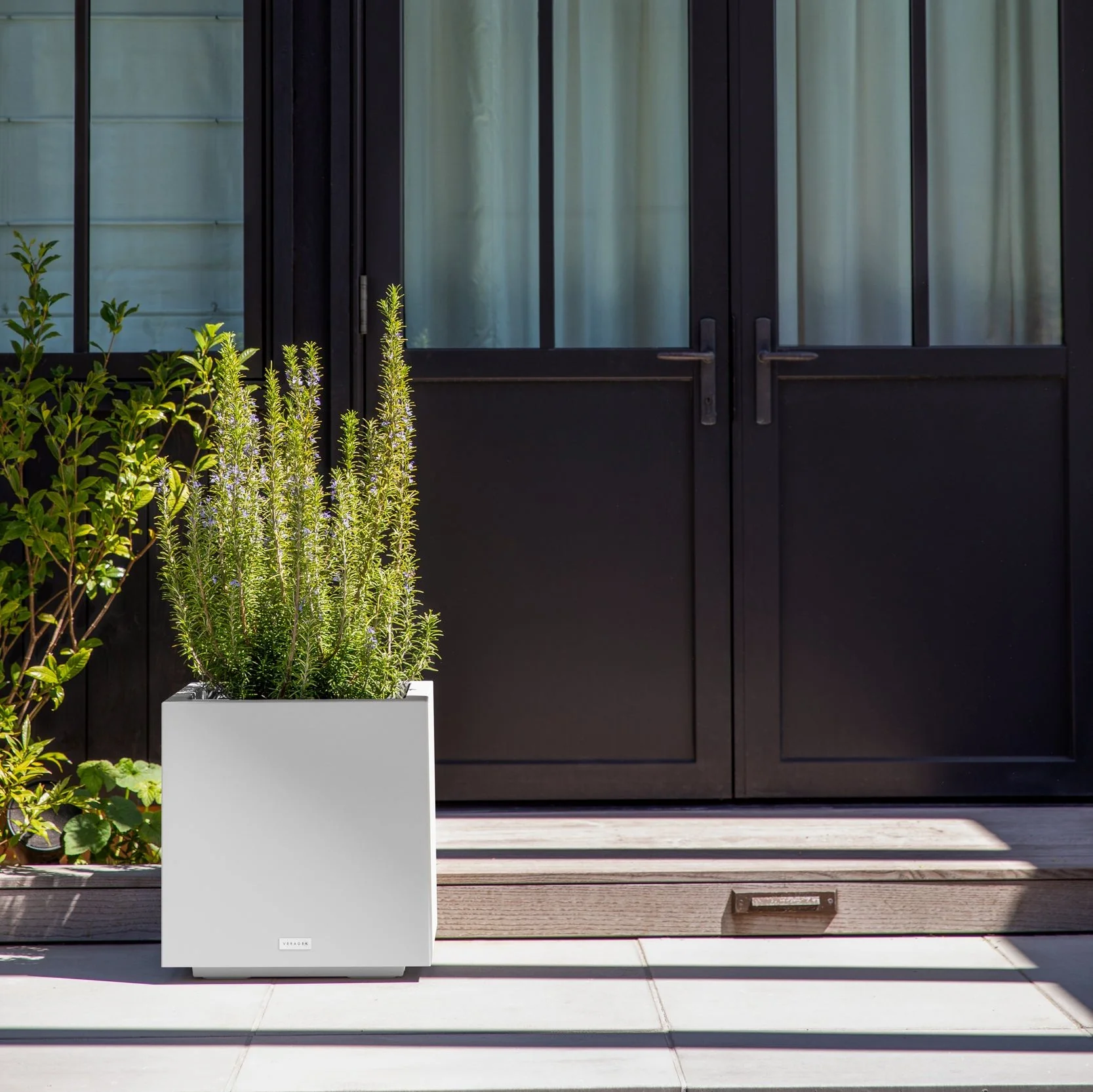 block cube planter - Image 29
