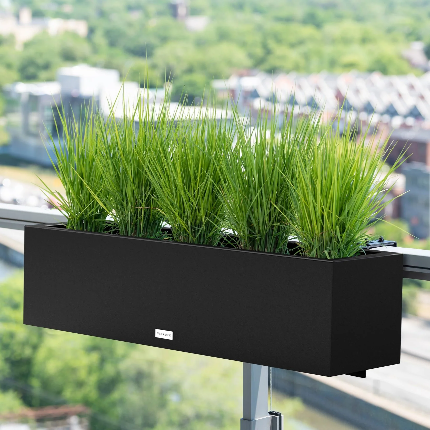 block railing planter - Image 17
