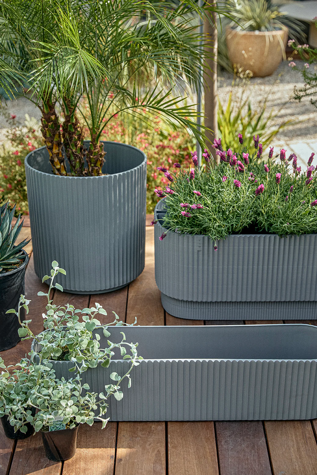 block railing planter - Image 28