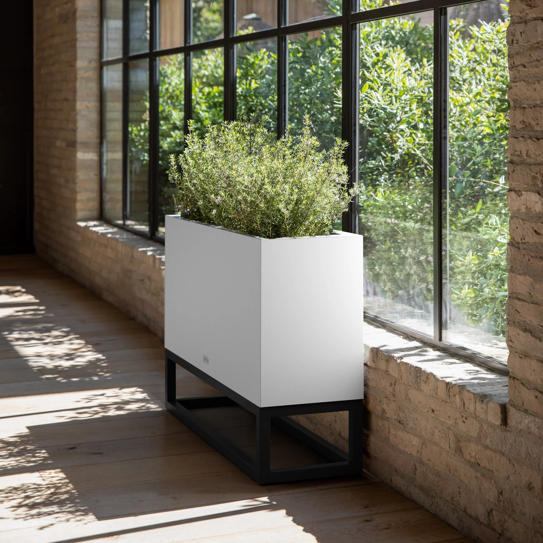 block raised long box planter - Image 33