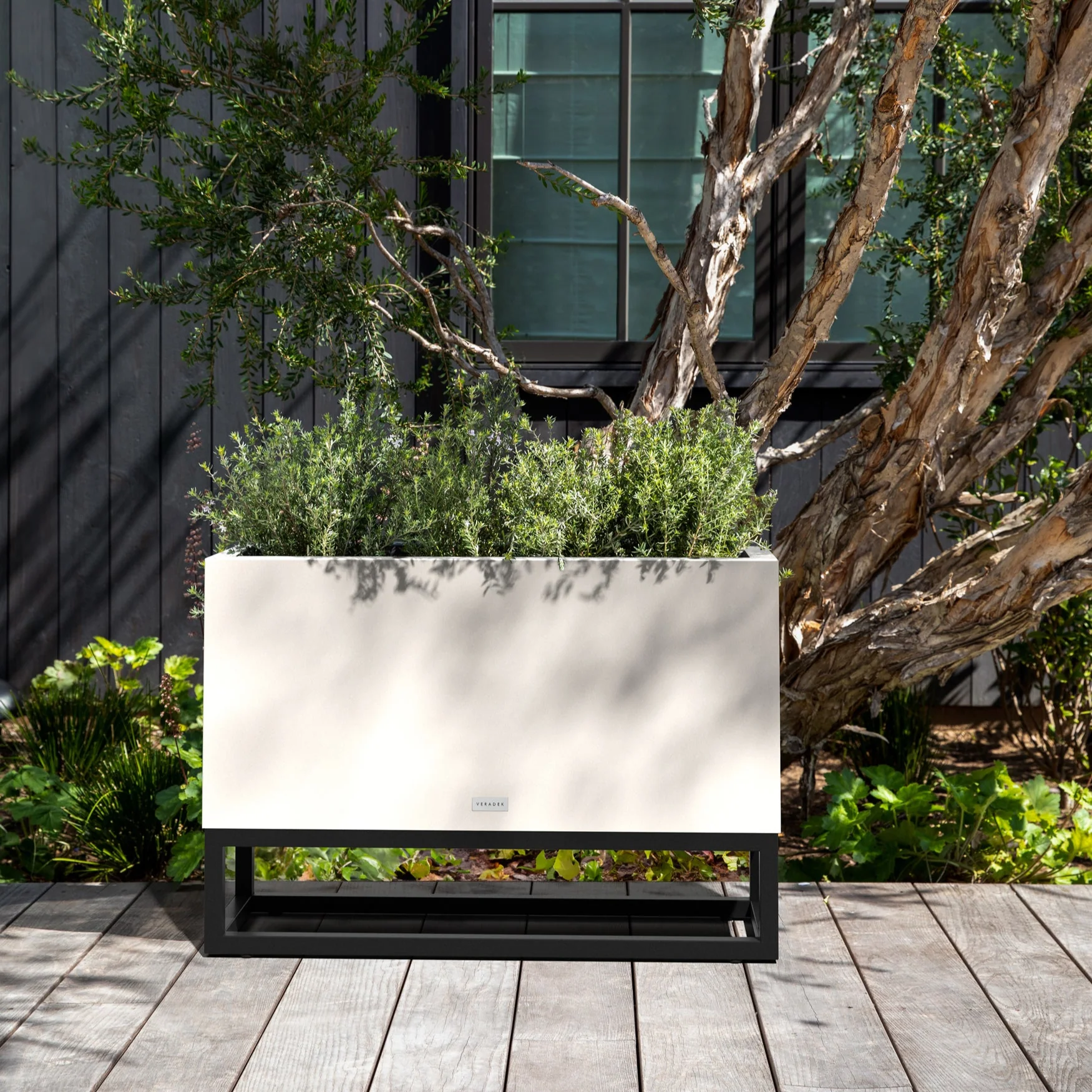 block raised long box planter - Image 36