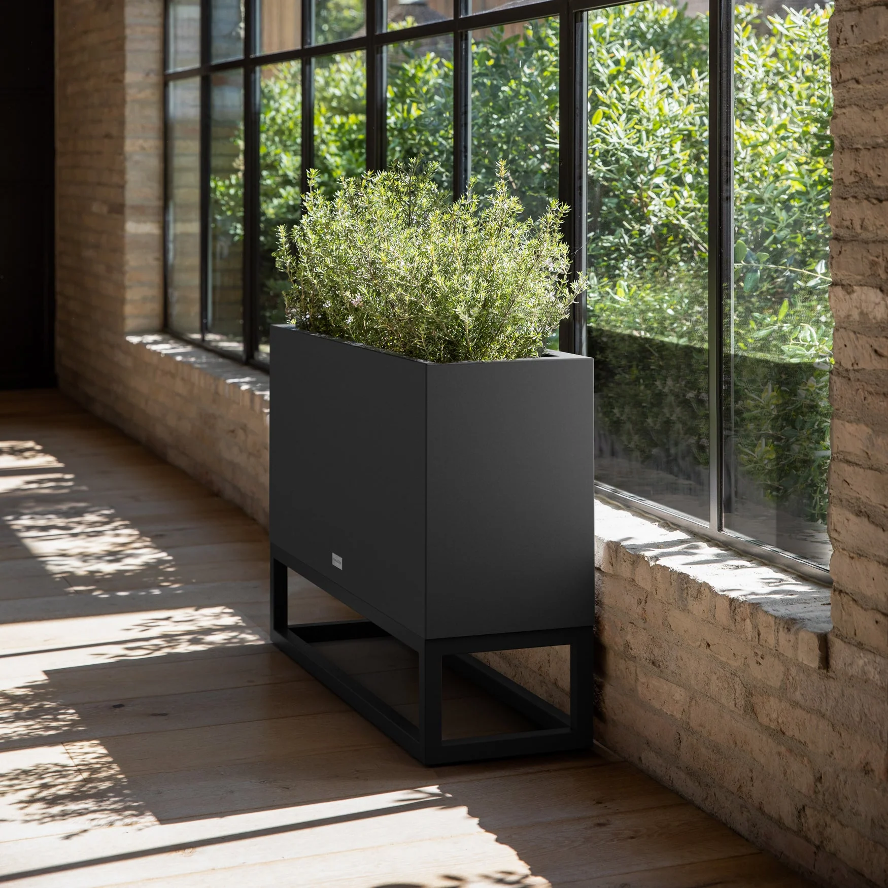 block raised long box planter - Image 4