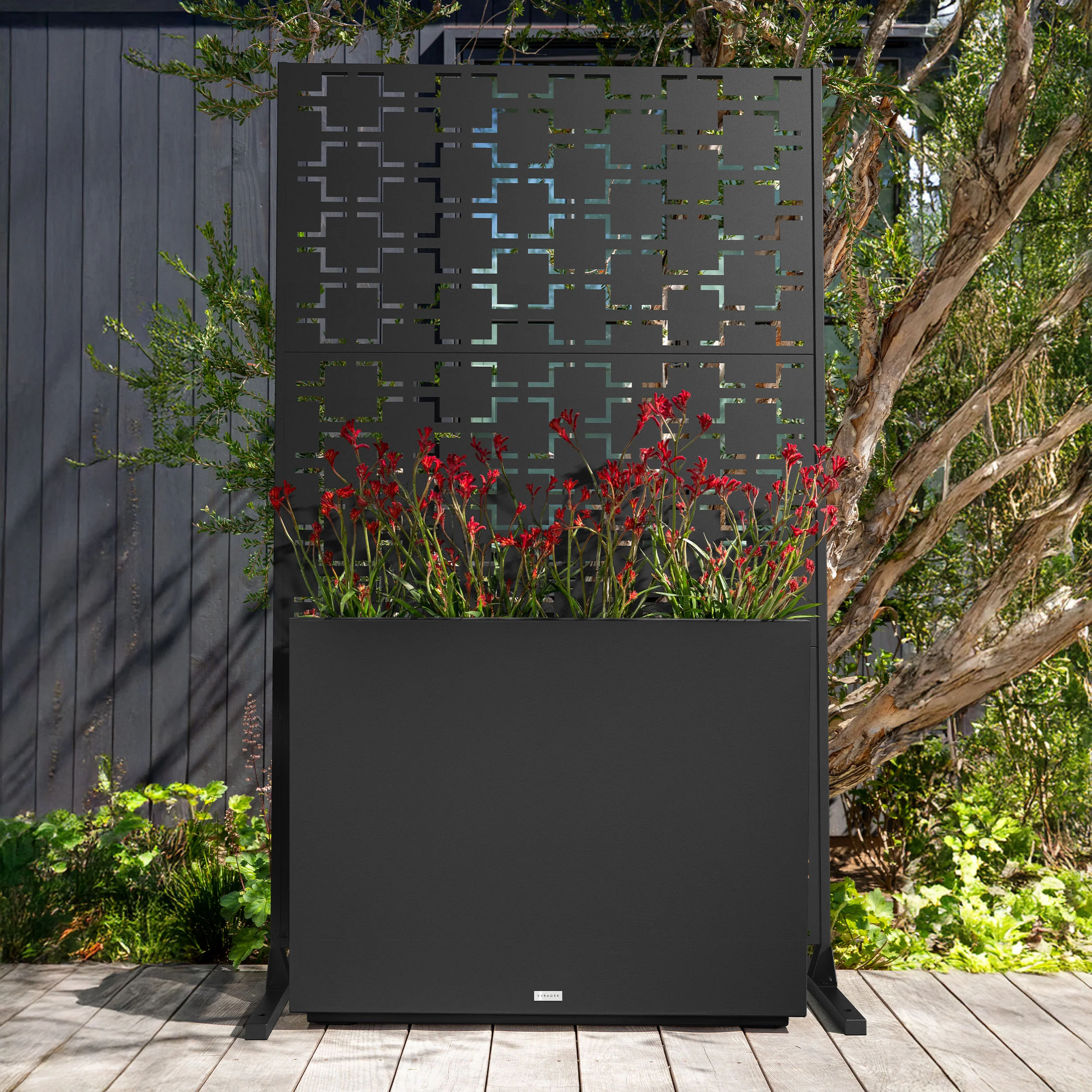 block span planter with privacy screen set - Image 8