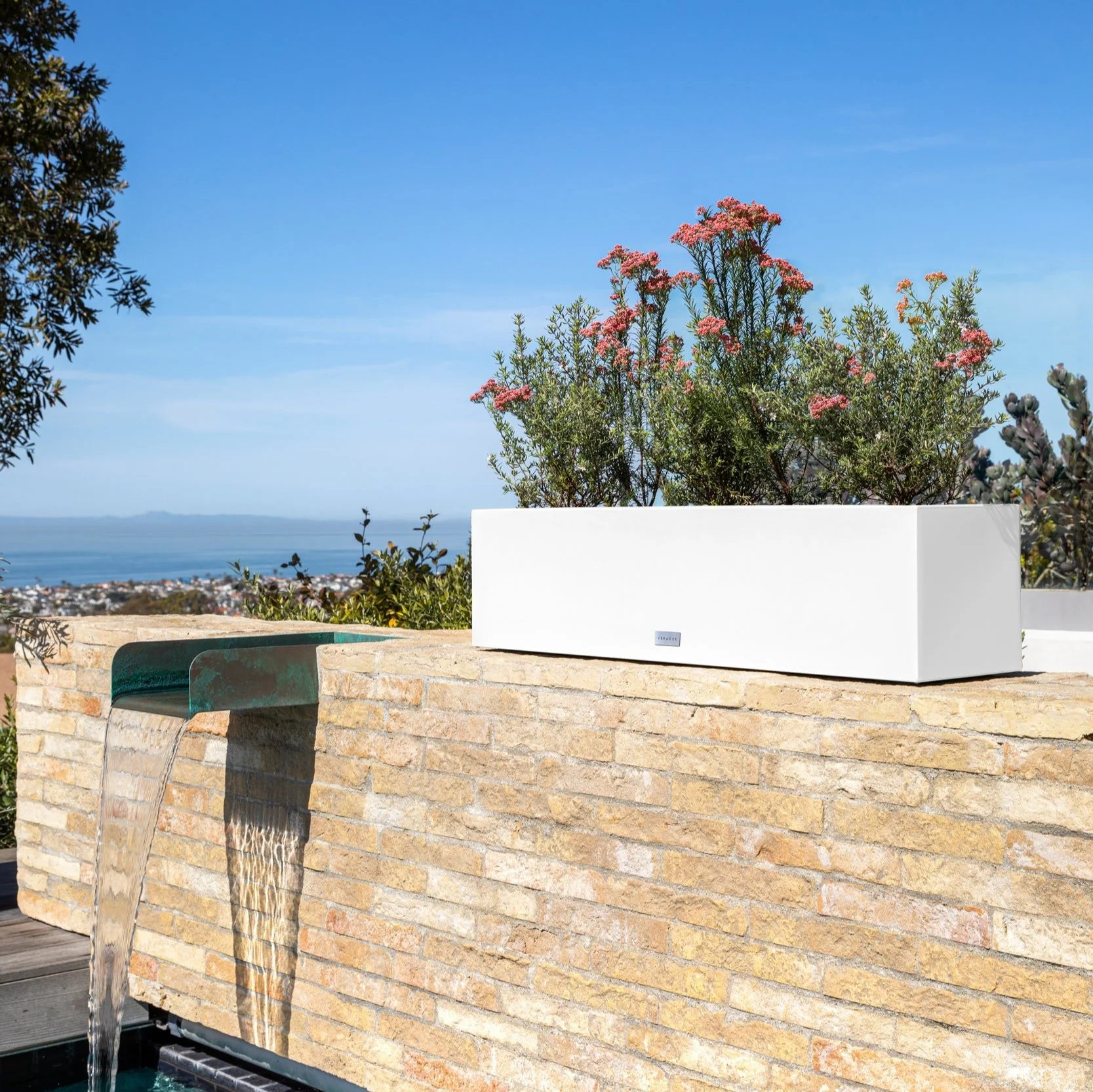 block trough planter - Image 23