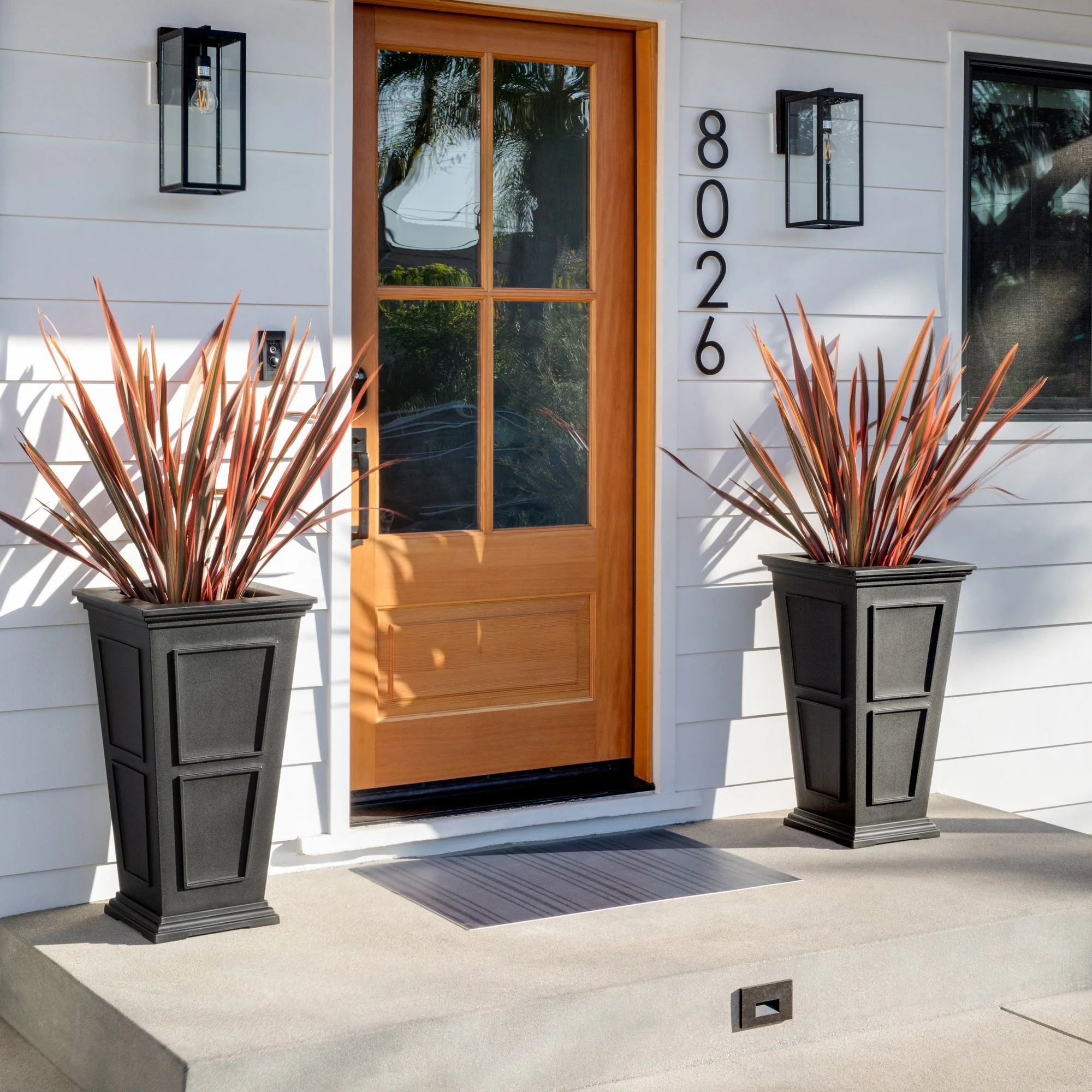 brixton tall planter - Image 14