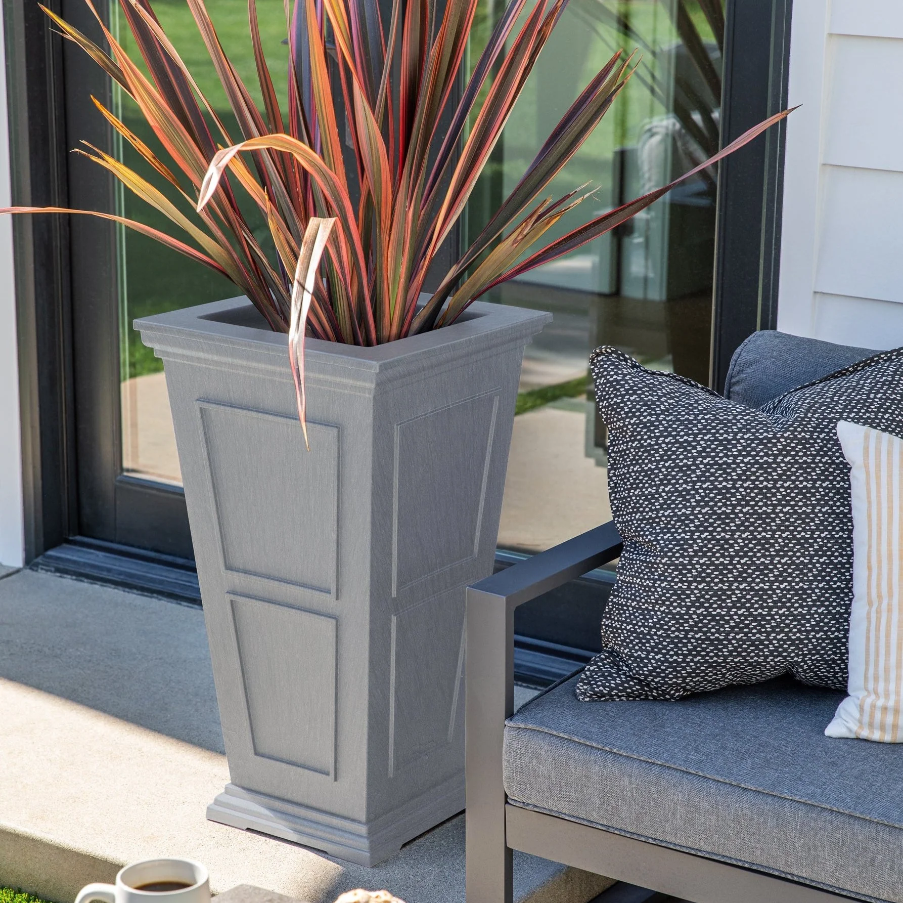 brixton tall planter - Image 19