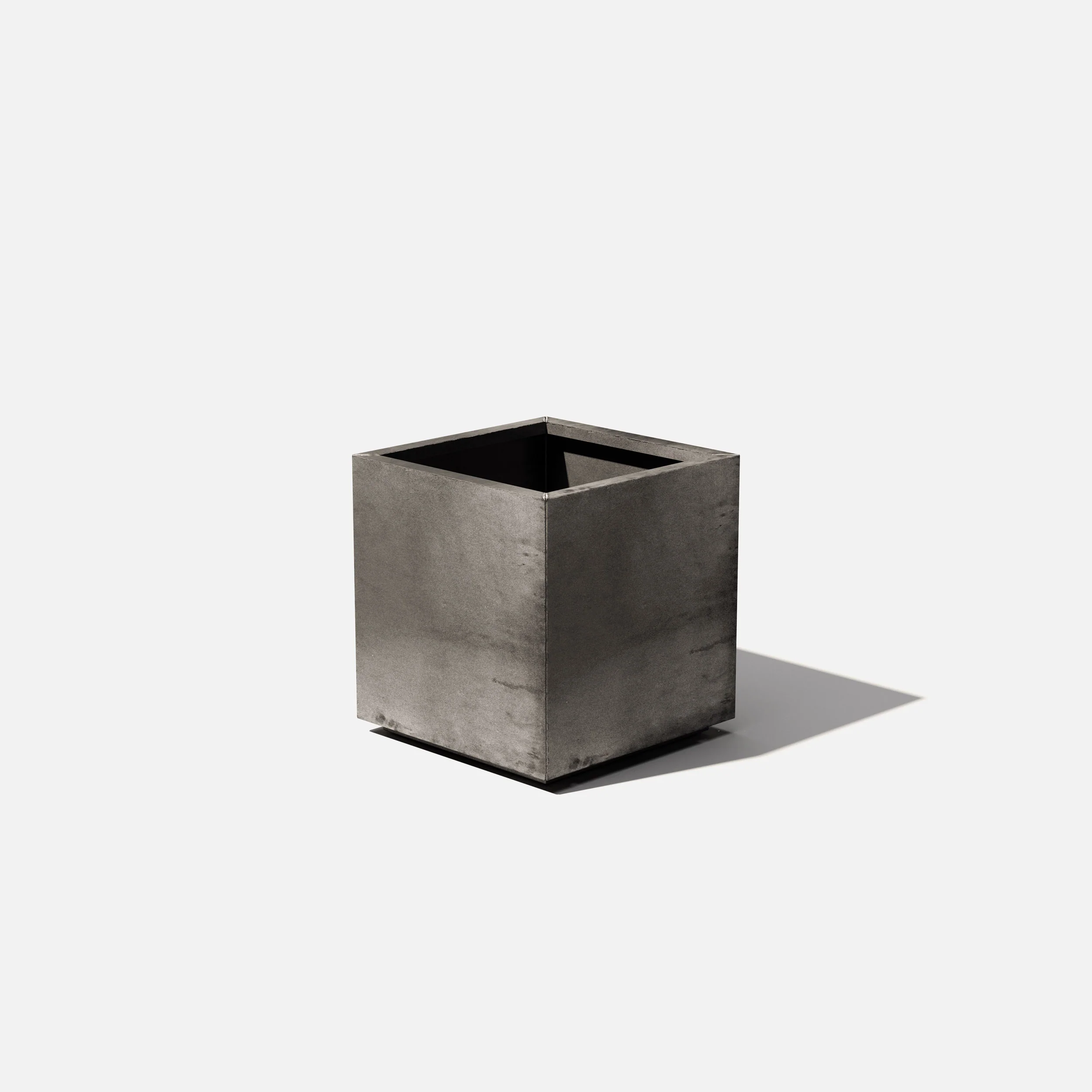 corten cube planter - Image 78