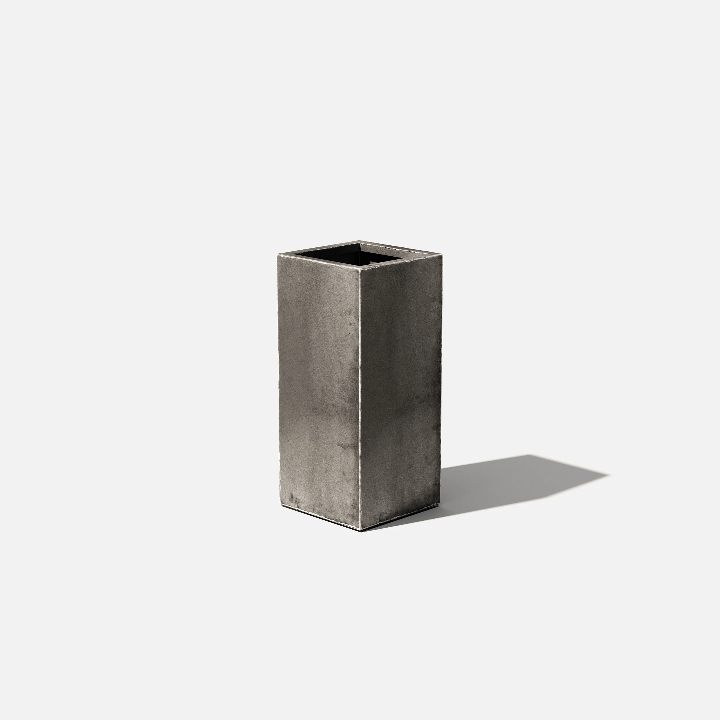 corten pedestal planter - Image 14