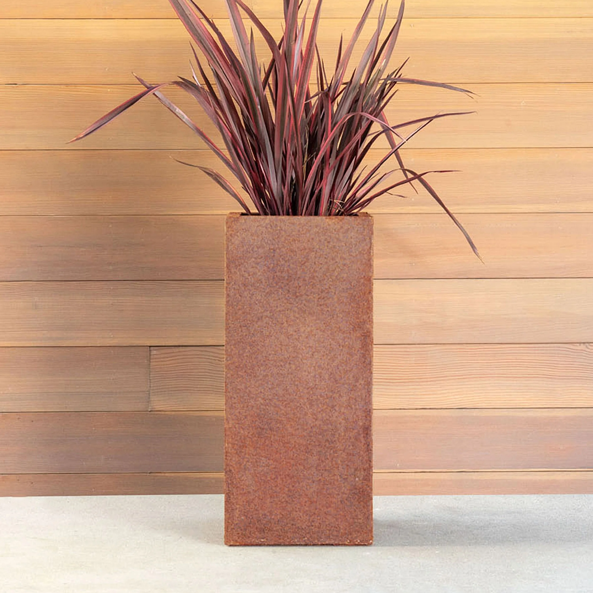 corten pedestal planter - Image 31