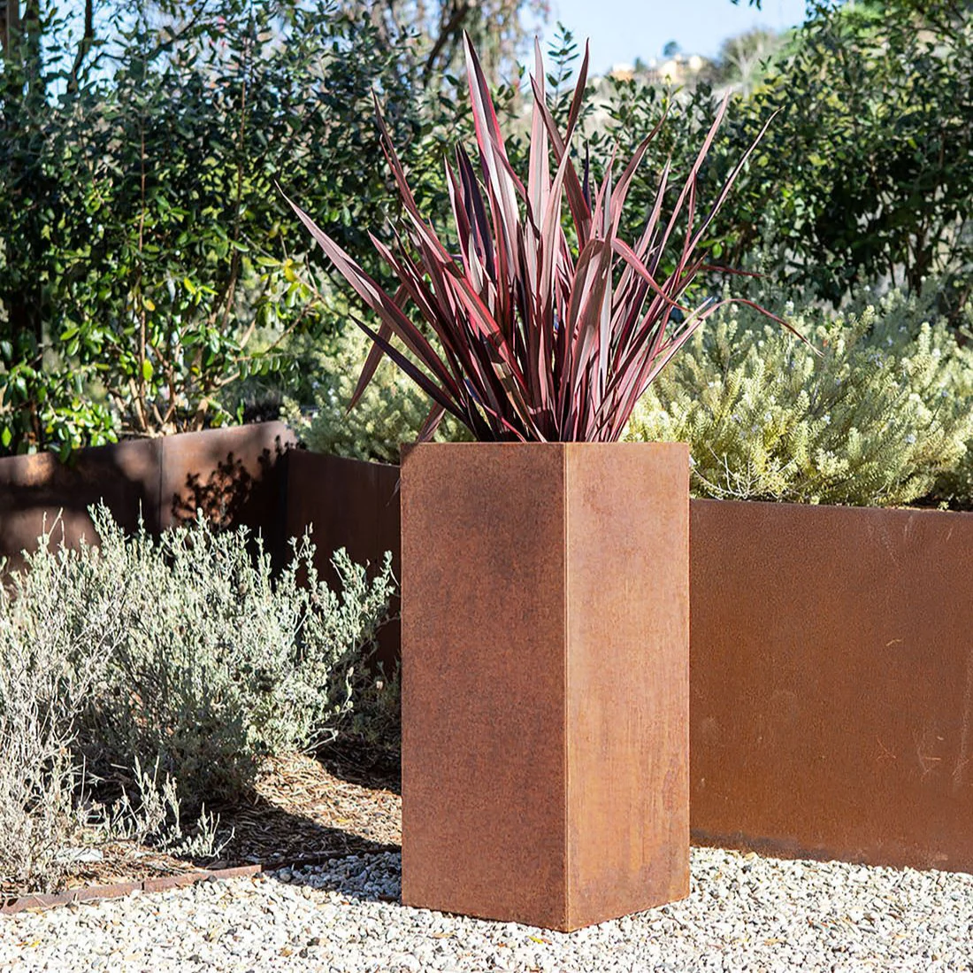 corten pedestal planter - Image 51