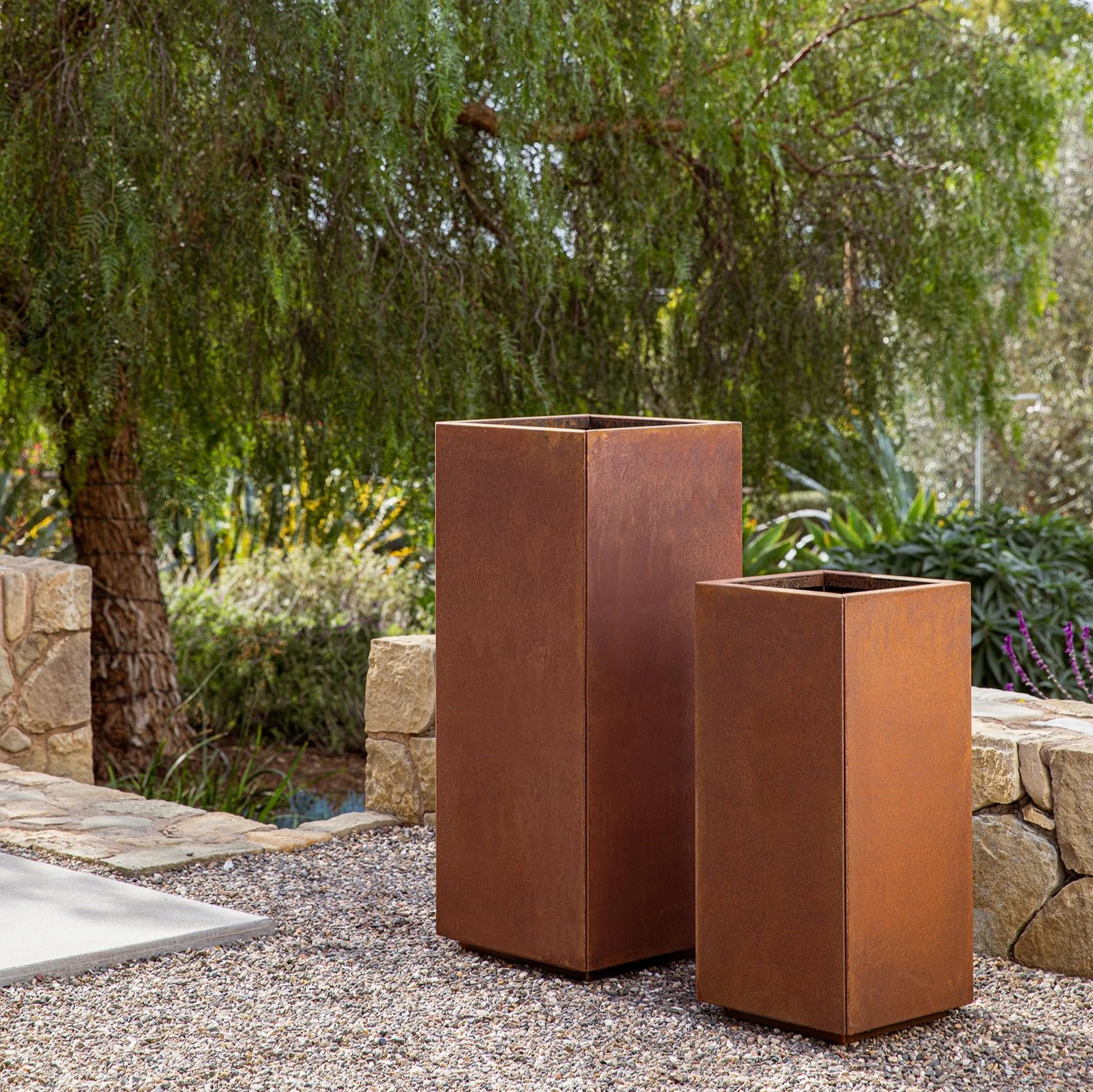 corten pedestal planter - Image 56