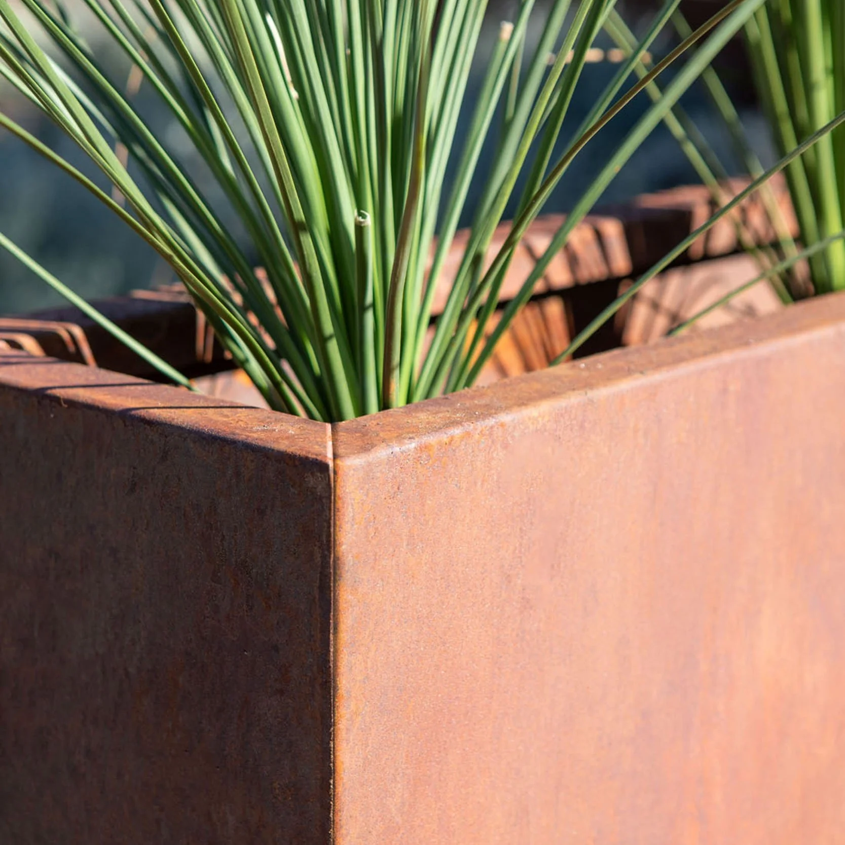 corten span planter - Image 103