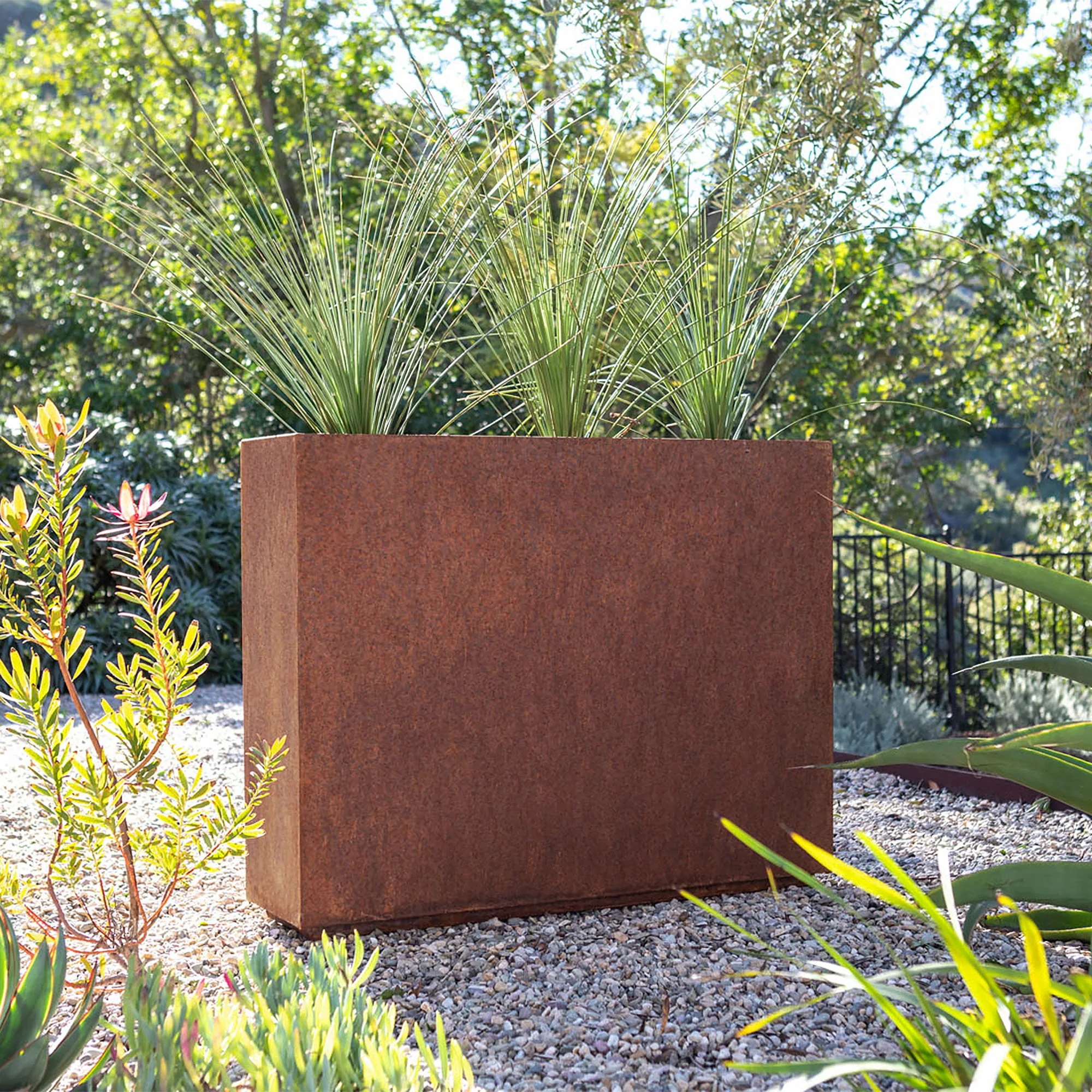 corten span planter - Image 32