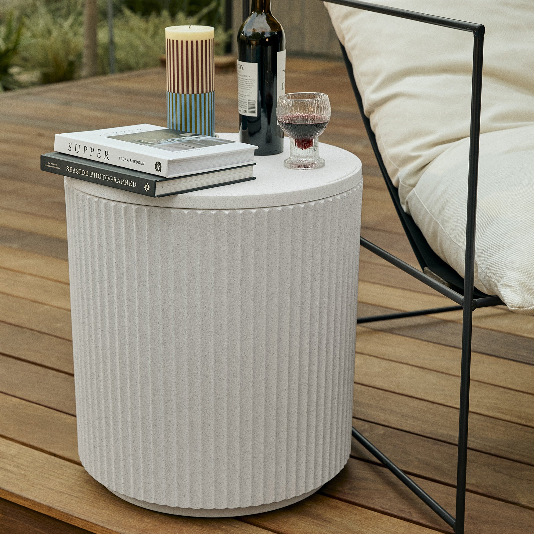 demi chill side table - Image 100