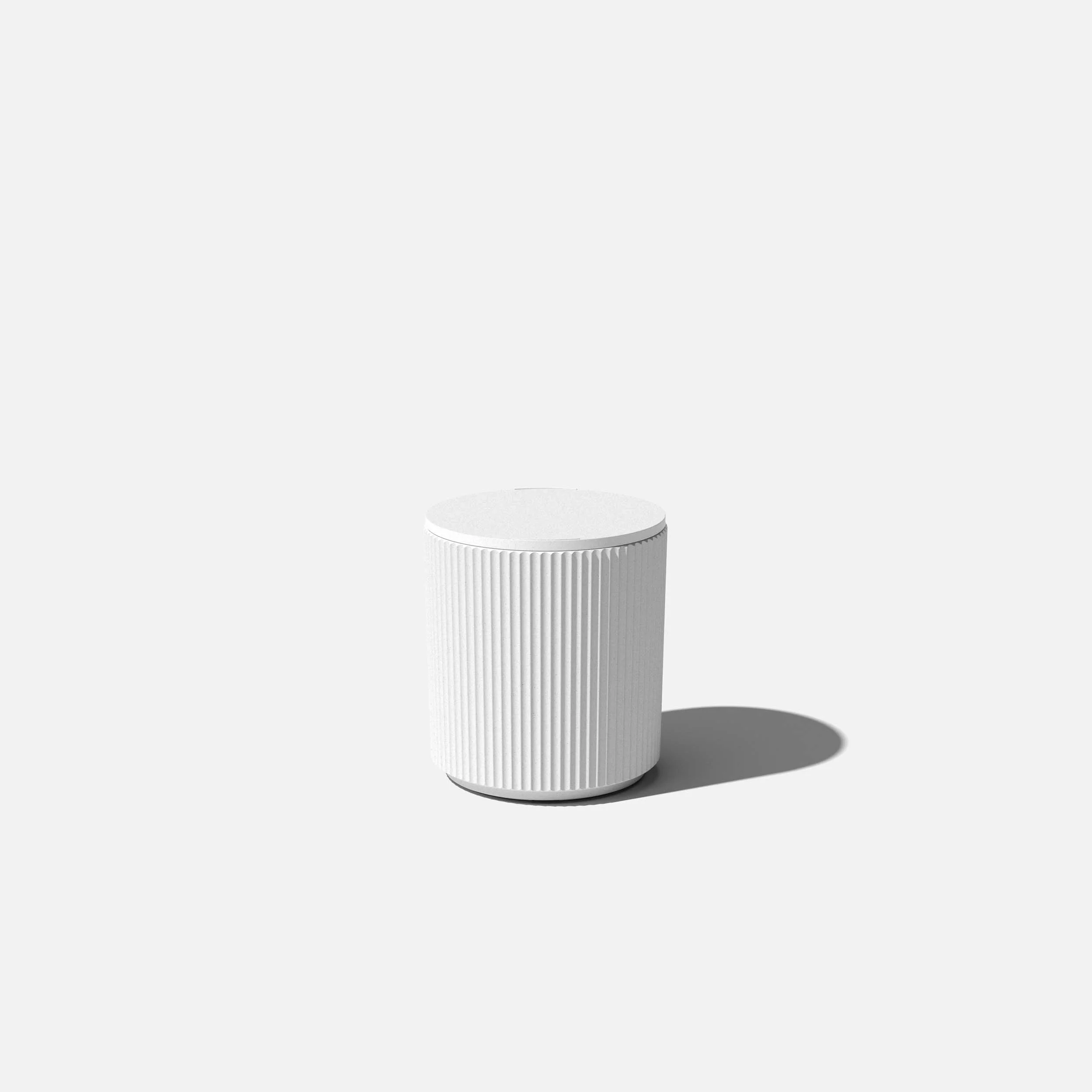 demi chill side table - Image 5
