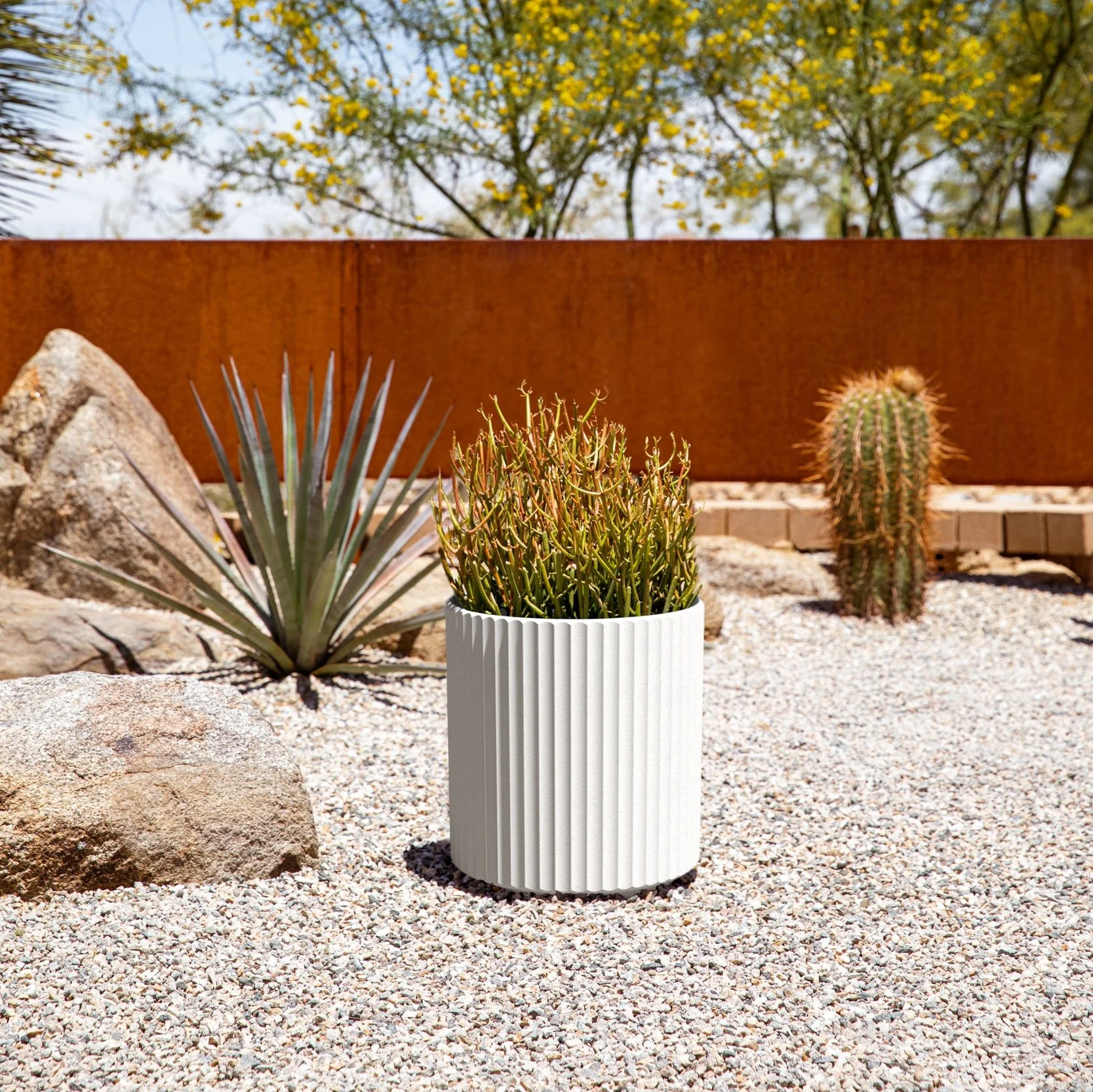 demi planter - Image 174