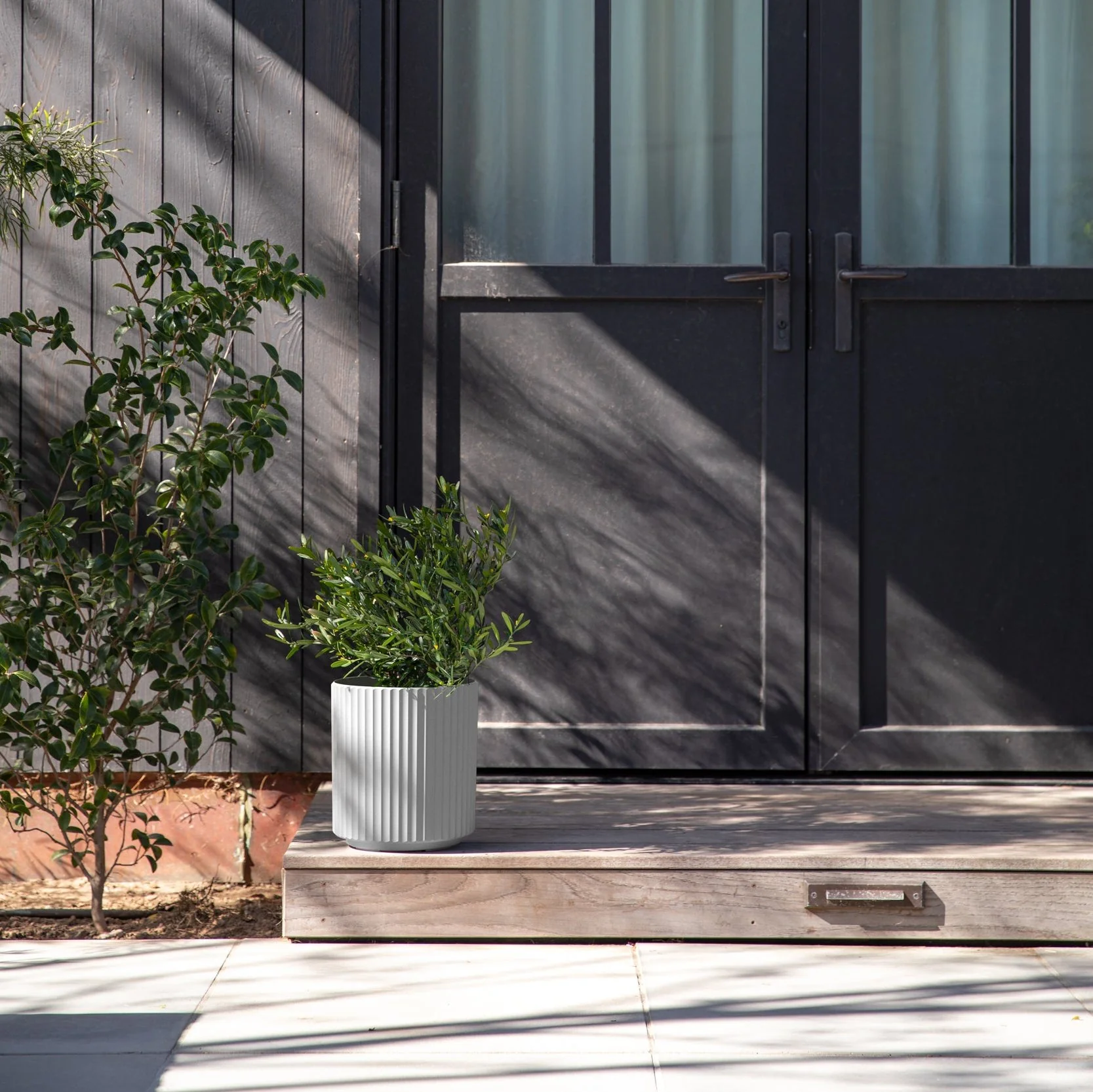 demi planter - Image 182