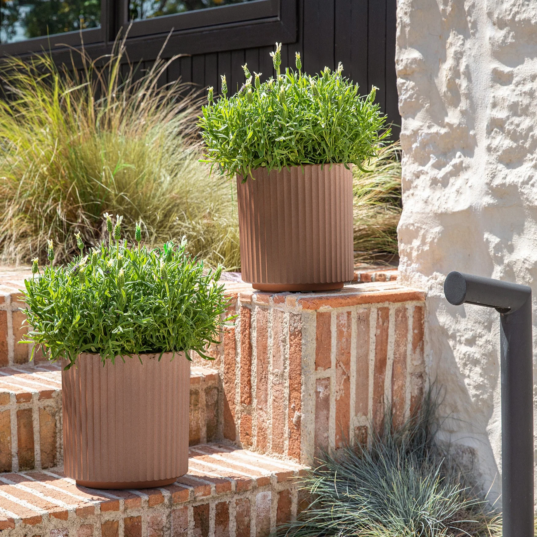 demi planter - Image 202