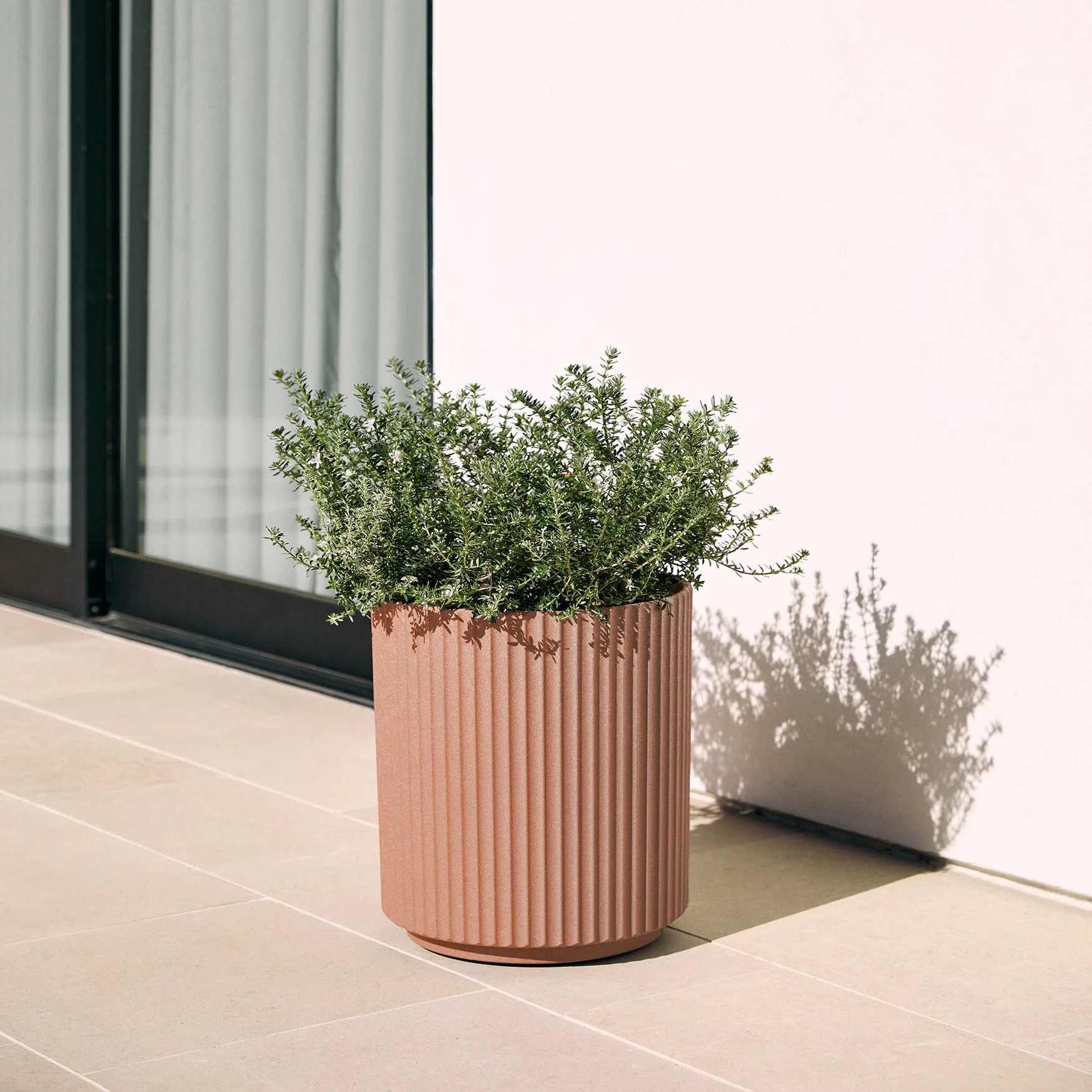 demi planter - Image 206