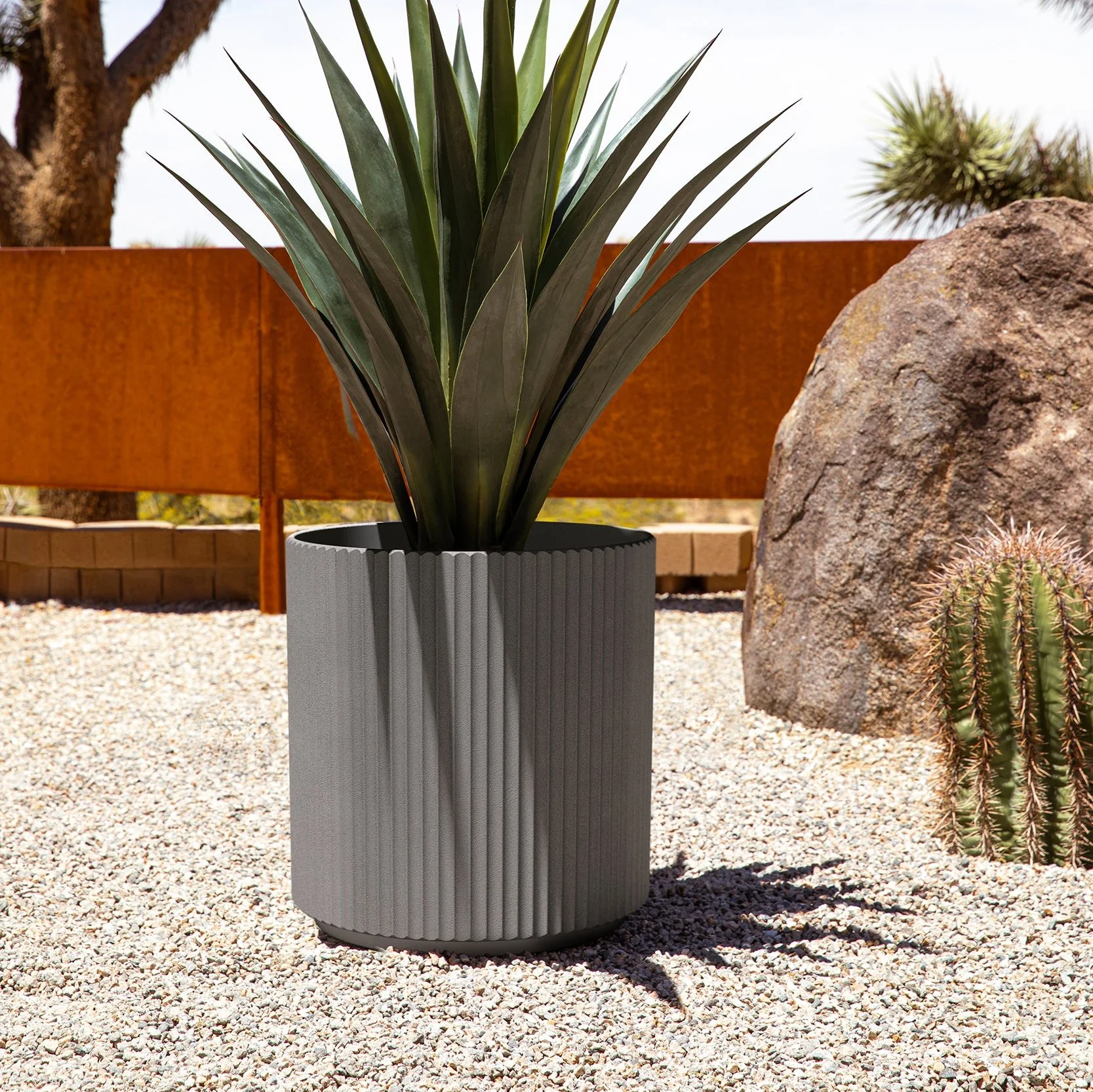 demi planter - Image 58