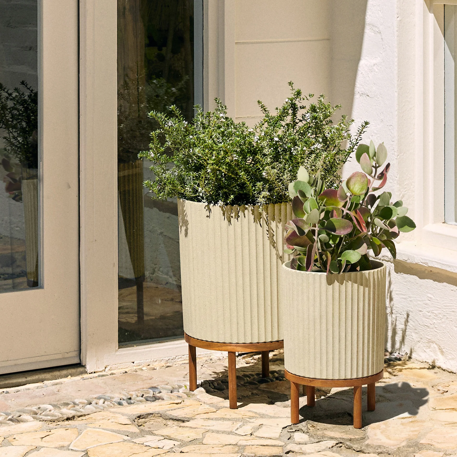 demi raised duo - Image 78