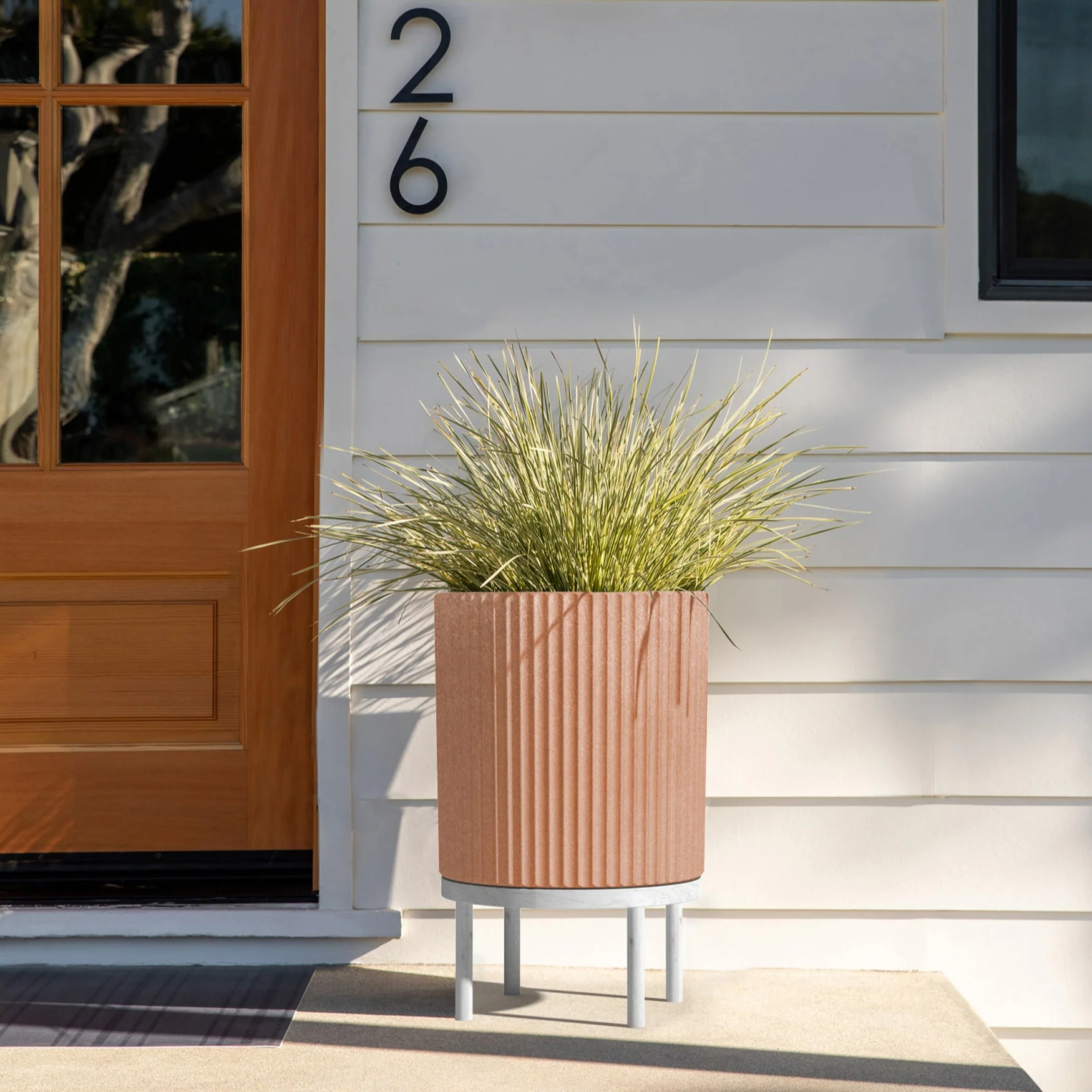 demi raised planter - Image 178