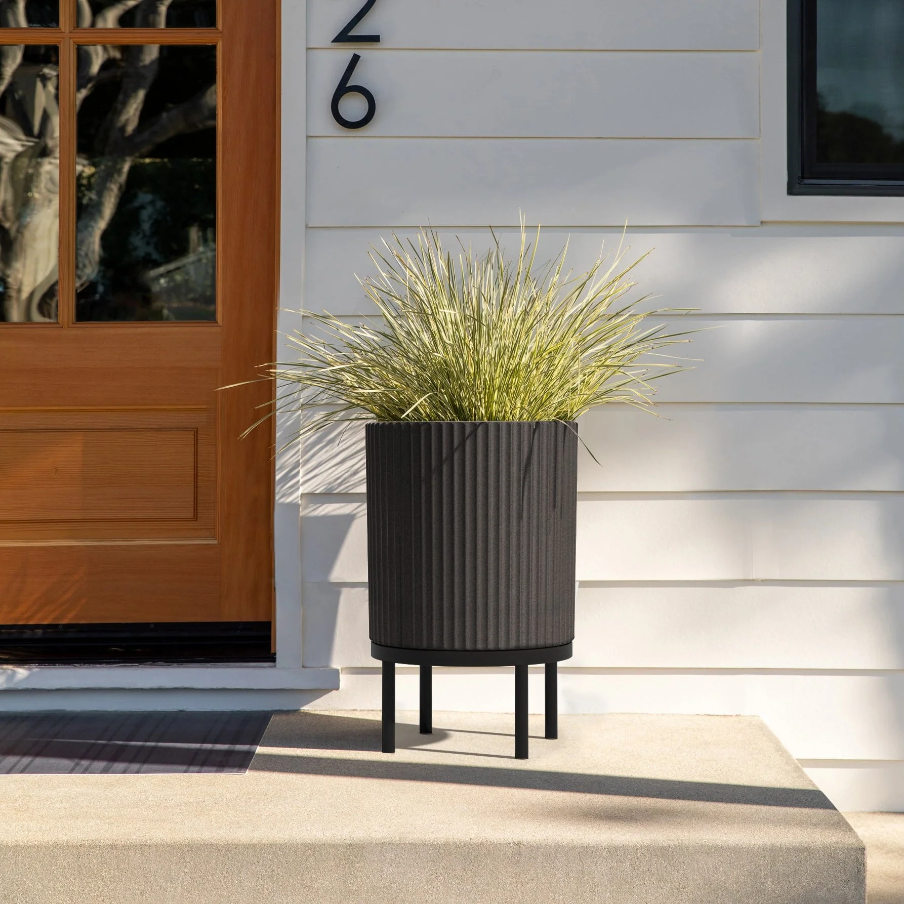 demi raised planter - Image 4
