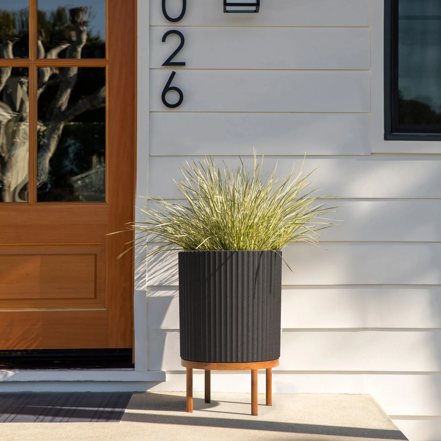 demi raised planter - Image 67