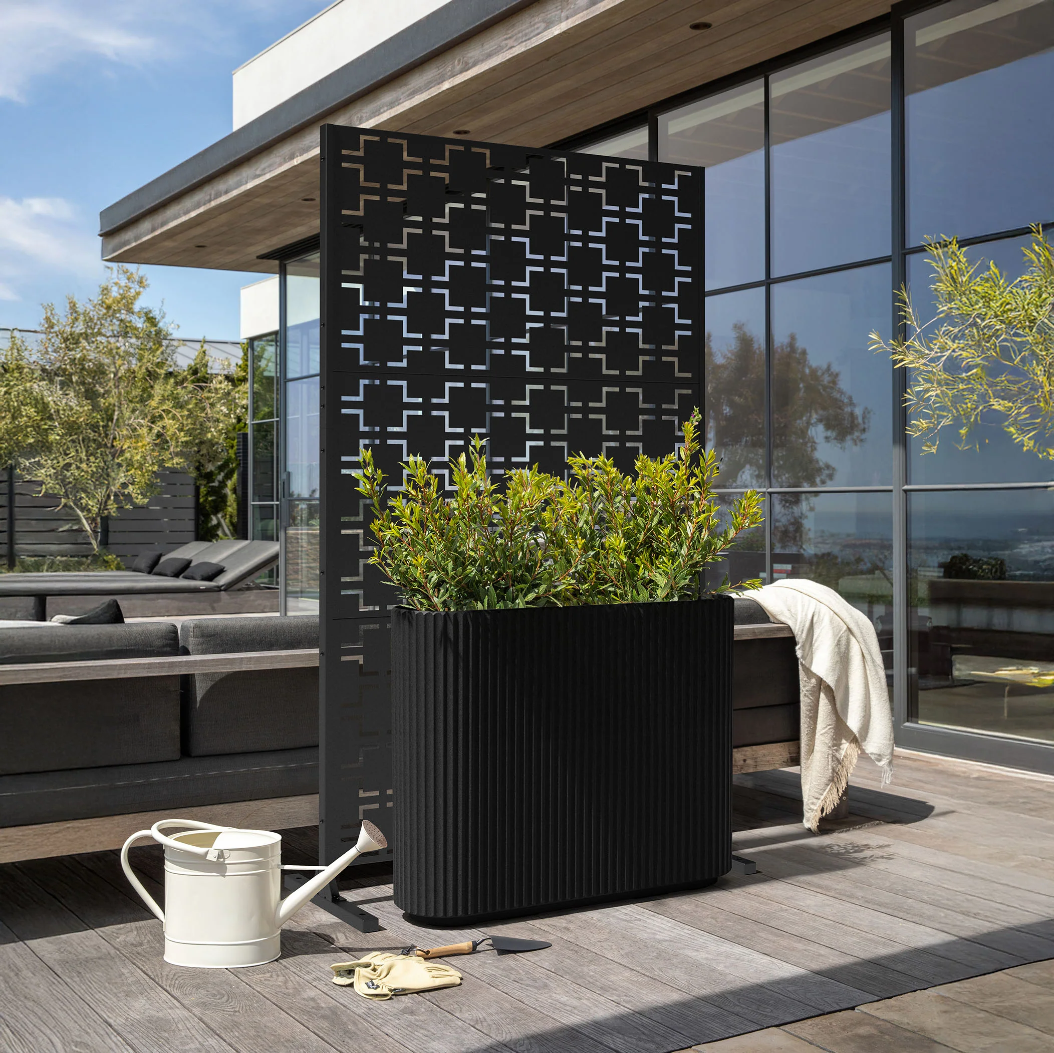 demi span planter with privacy screen set - Image 5