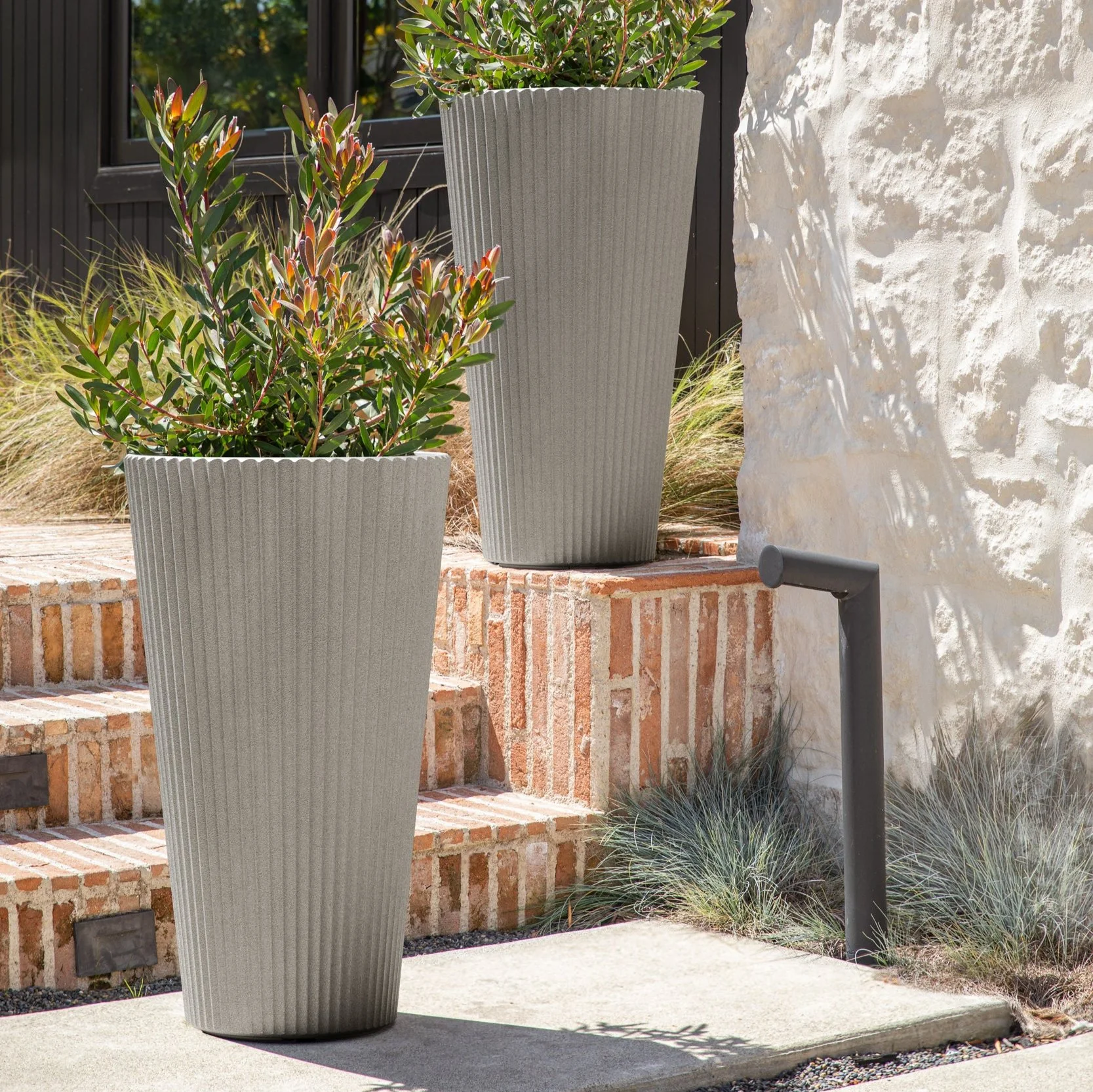 demi tall planter - Image 31
