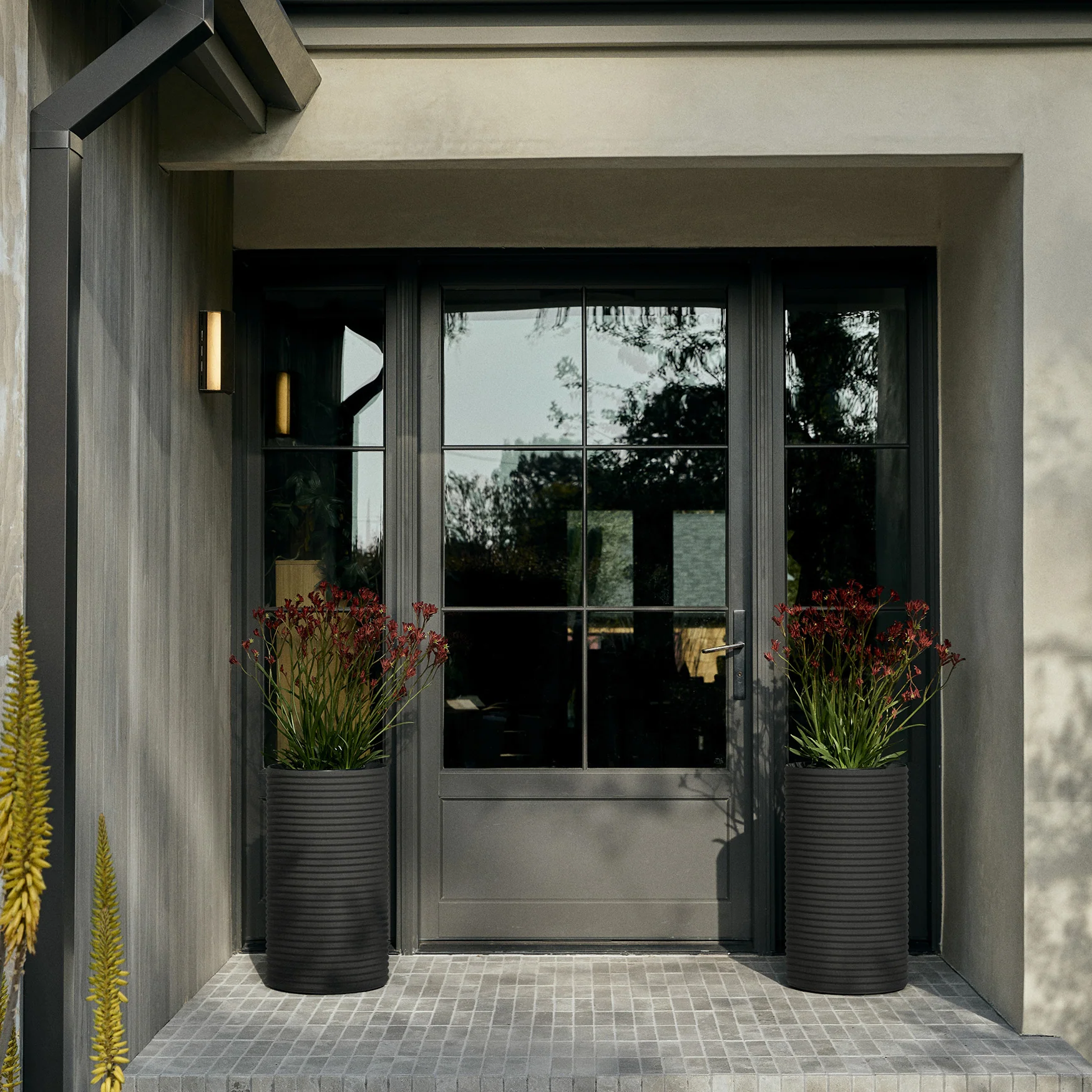 mod tall planter - Image 14
