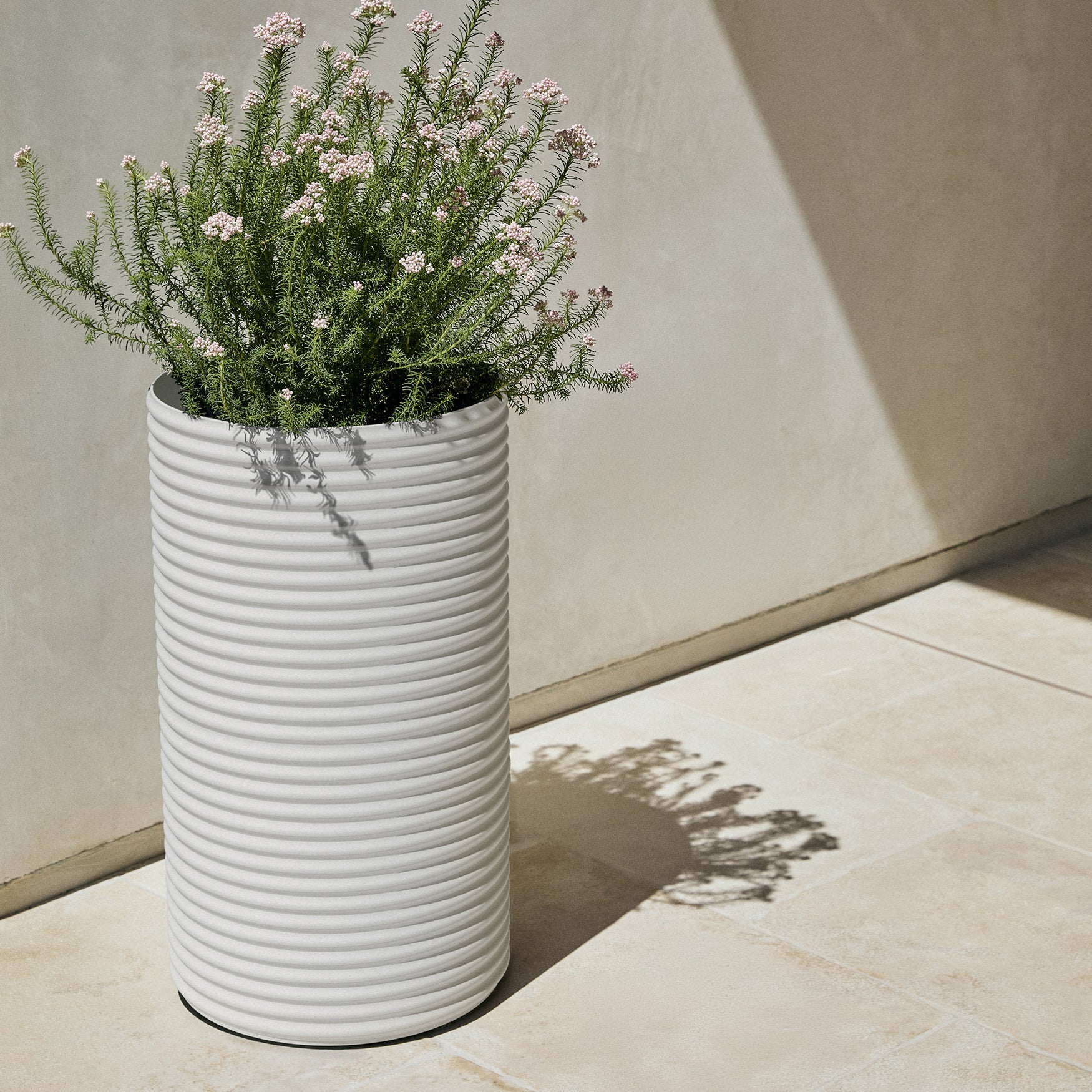 mod tall planter - Image 46