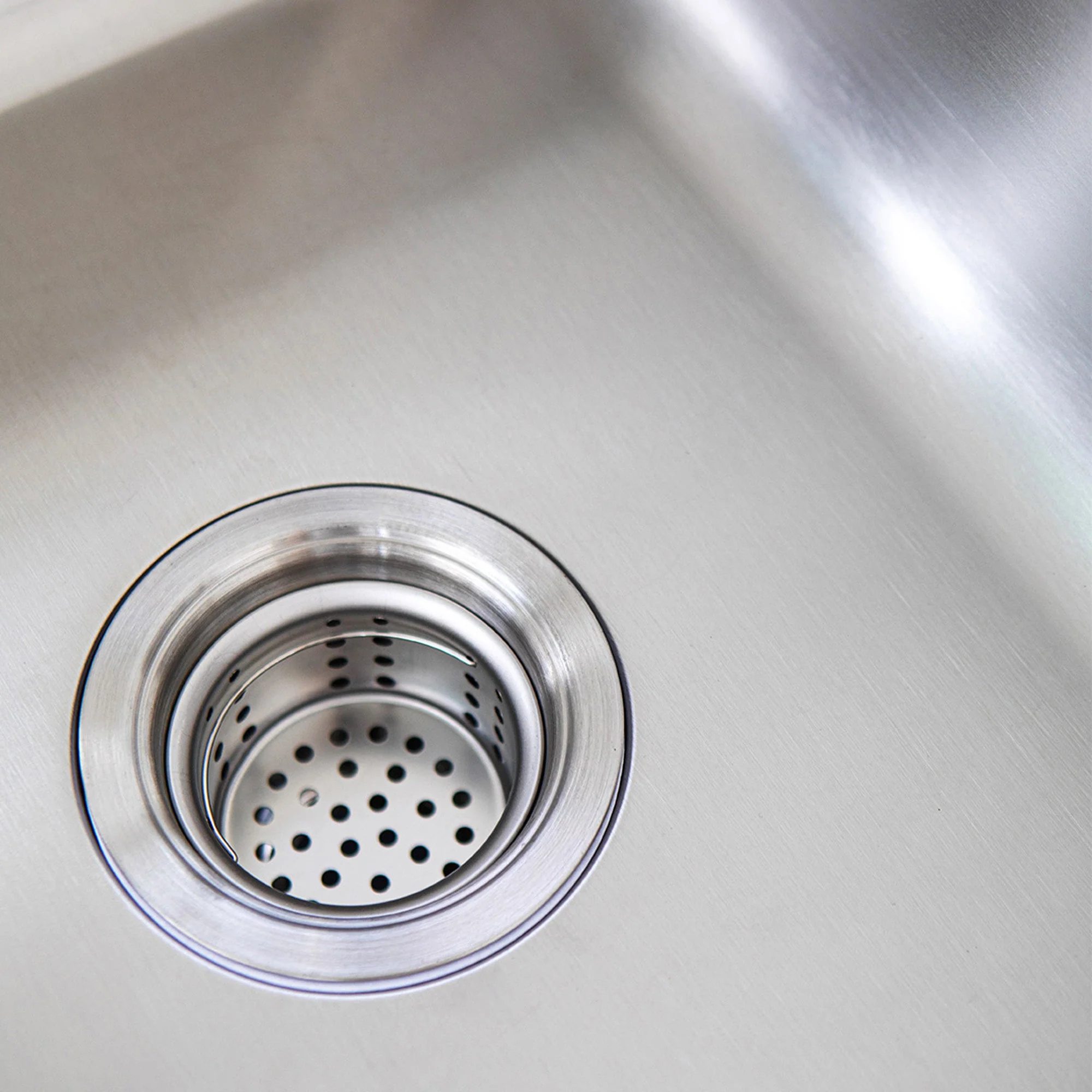 outdoor kitchen counter sink - Image 10