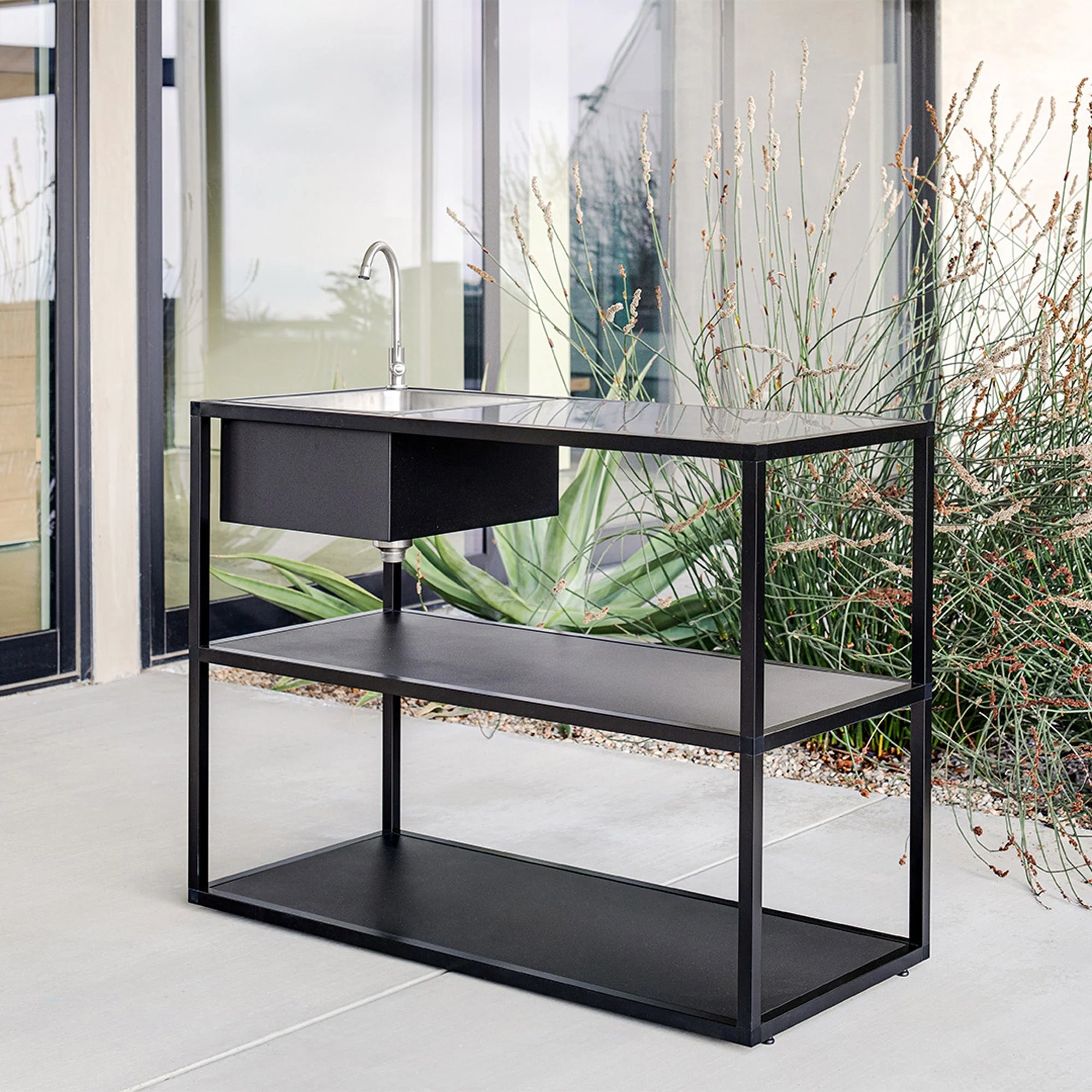 outdoor kitchen counter sink - Image 15