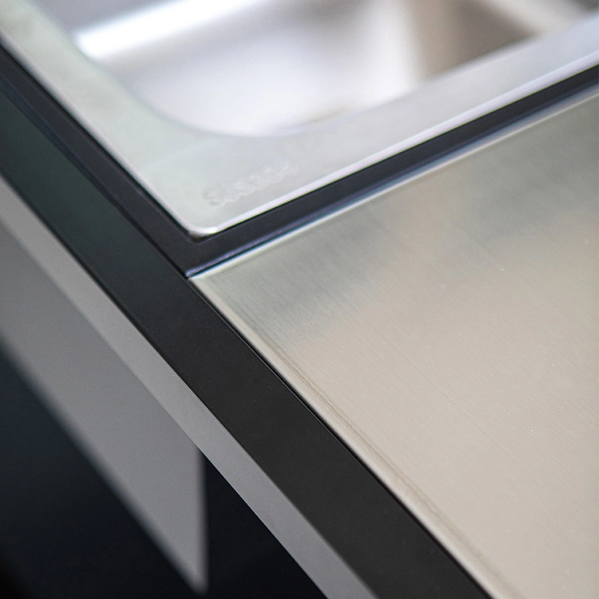 outdoor kitchen counter sink - Image 9