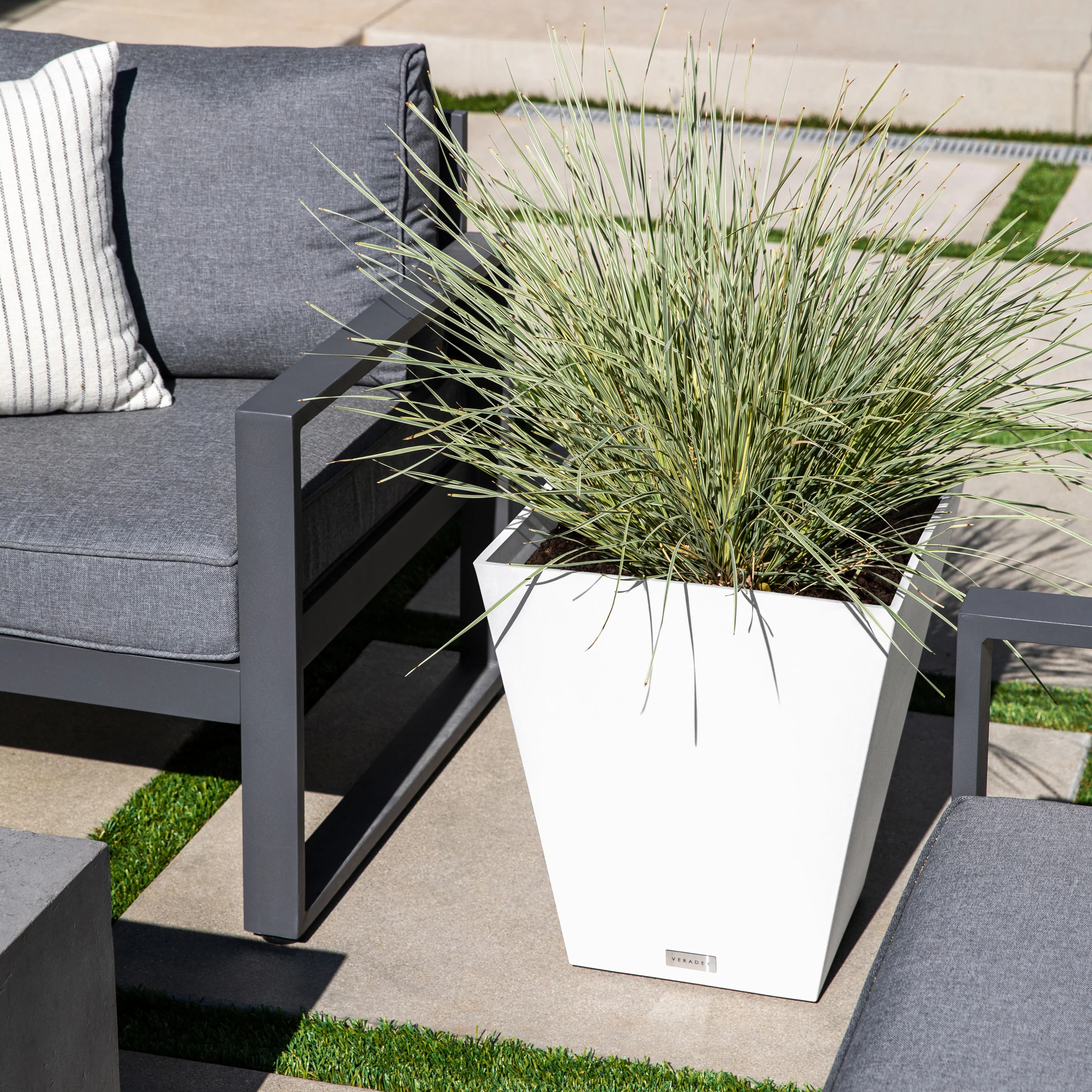pure nobleton planter - Image 100