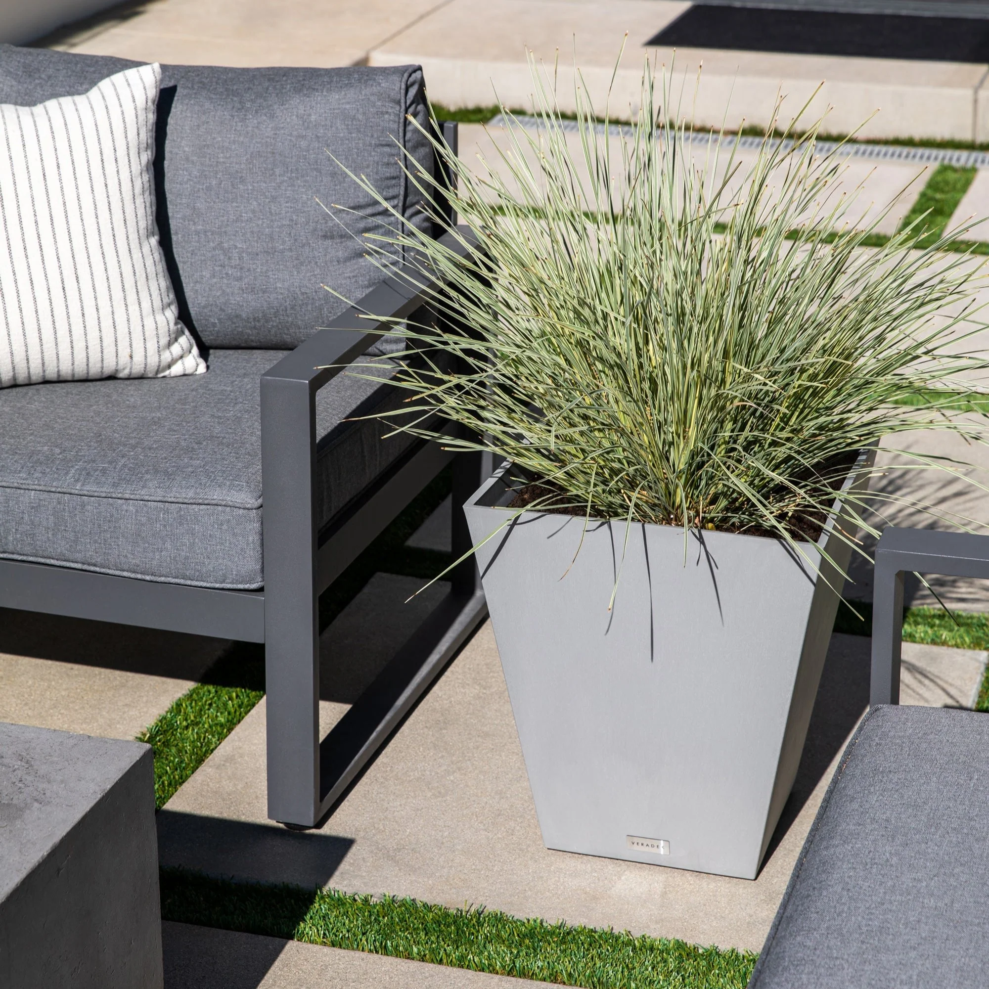 pure nobleton planter - Image 35