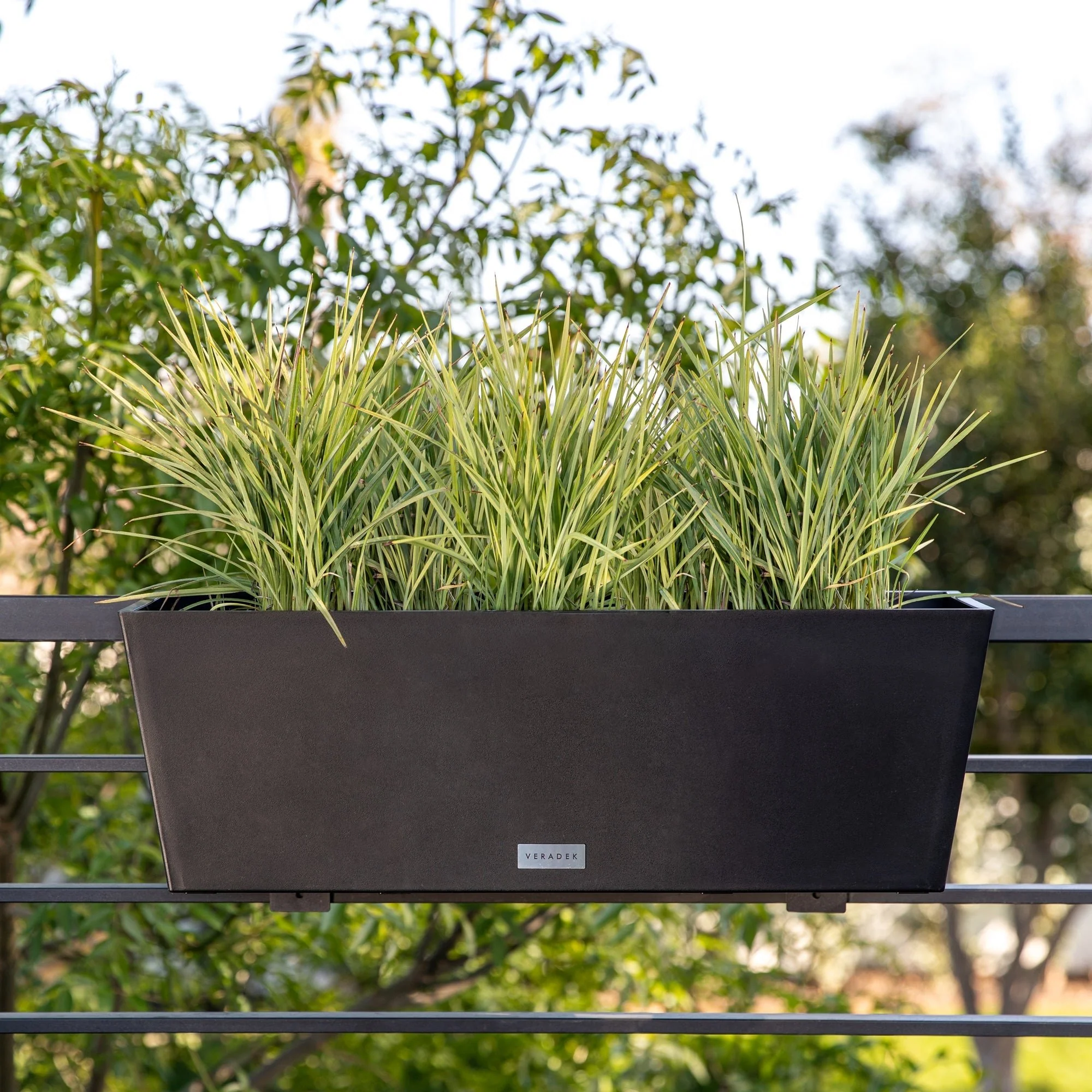 pure railing planter - Image 37