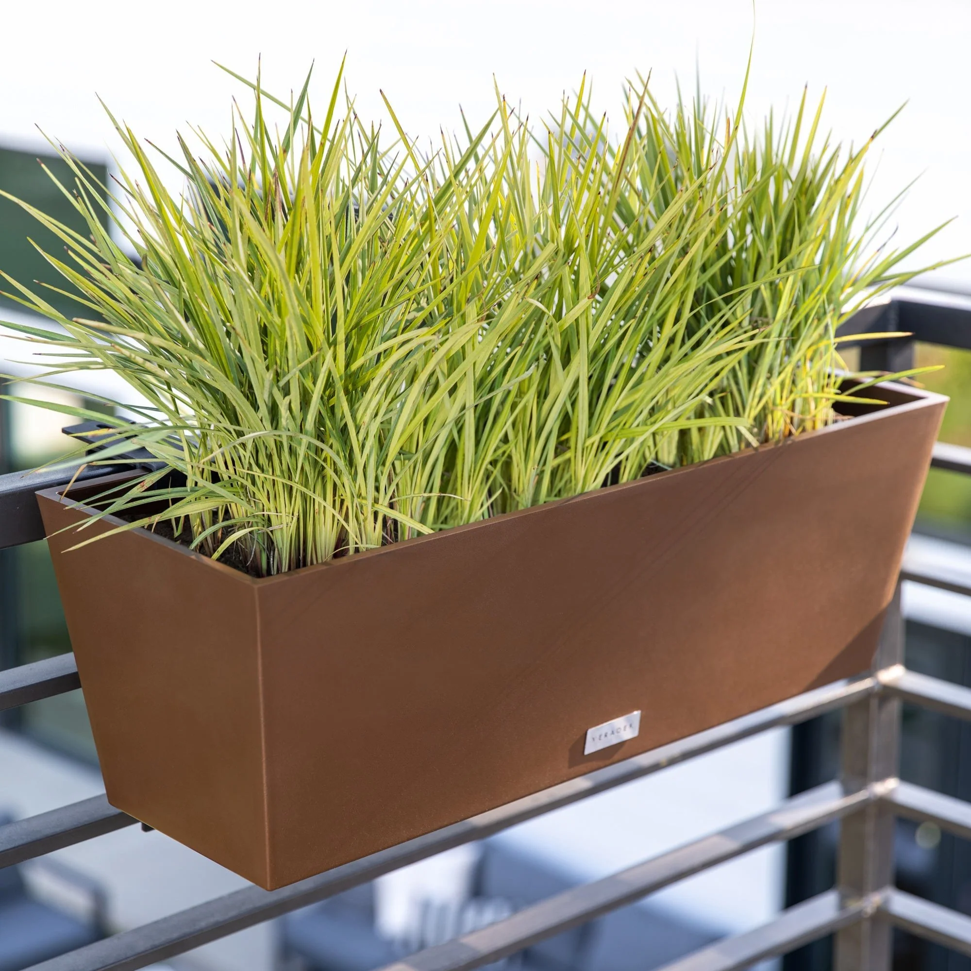 pure railing planter - Image 40