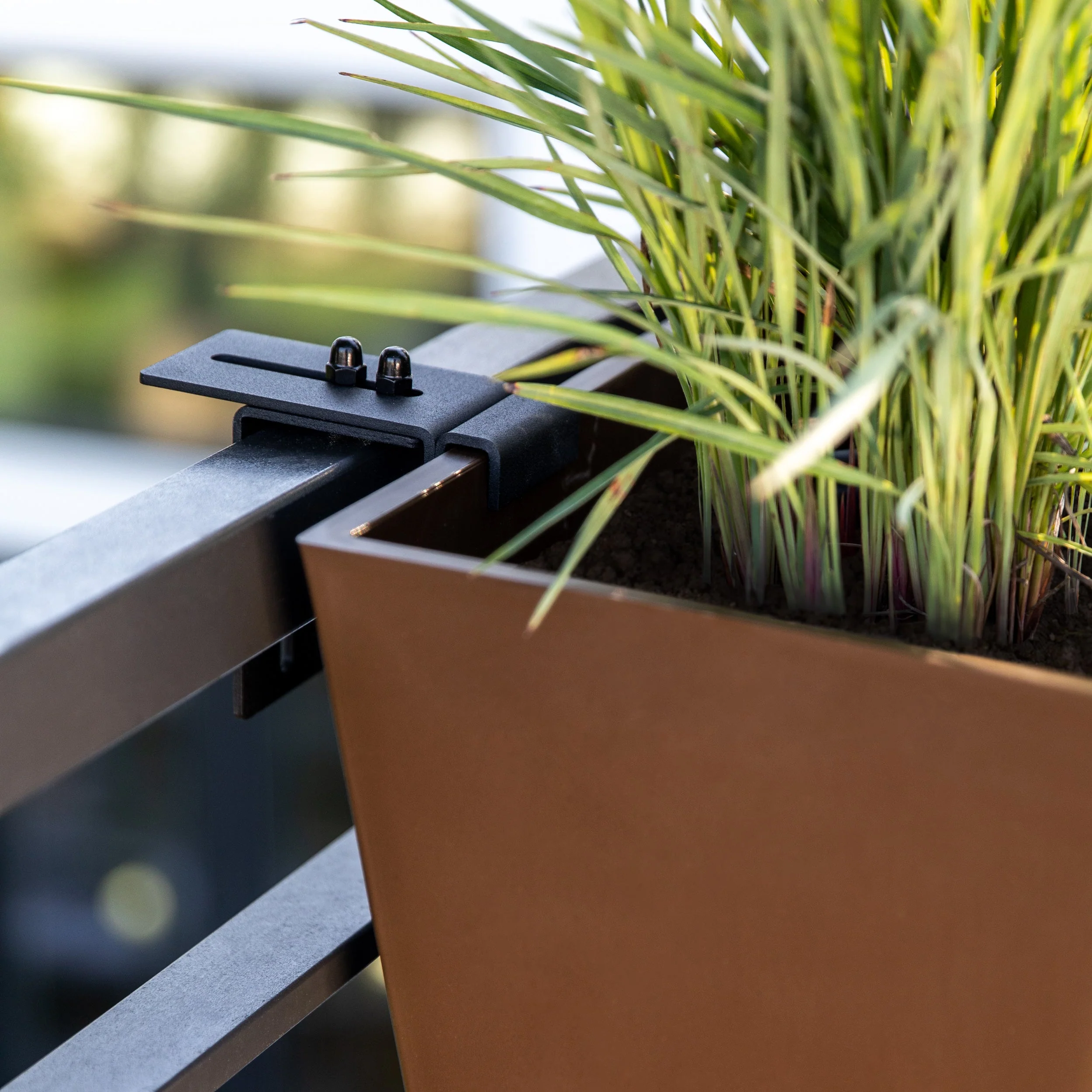 pure railing planter - Image 54