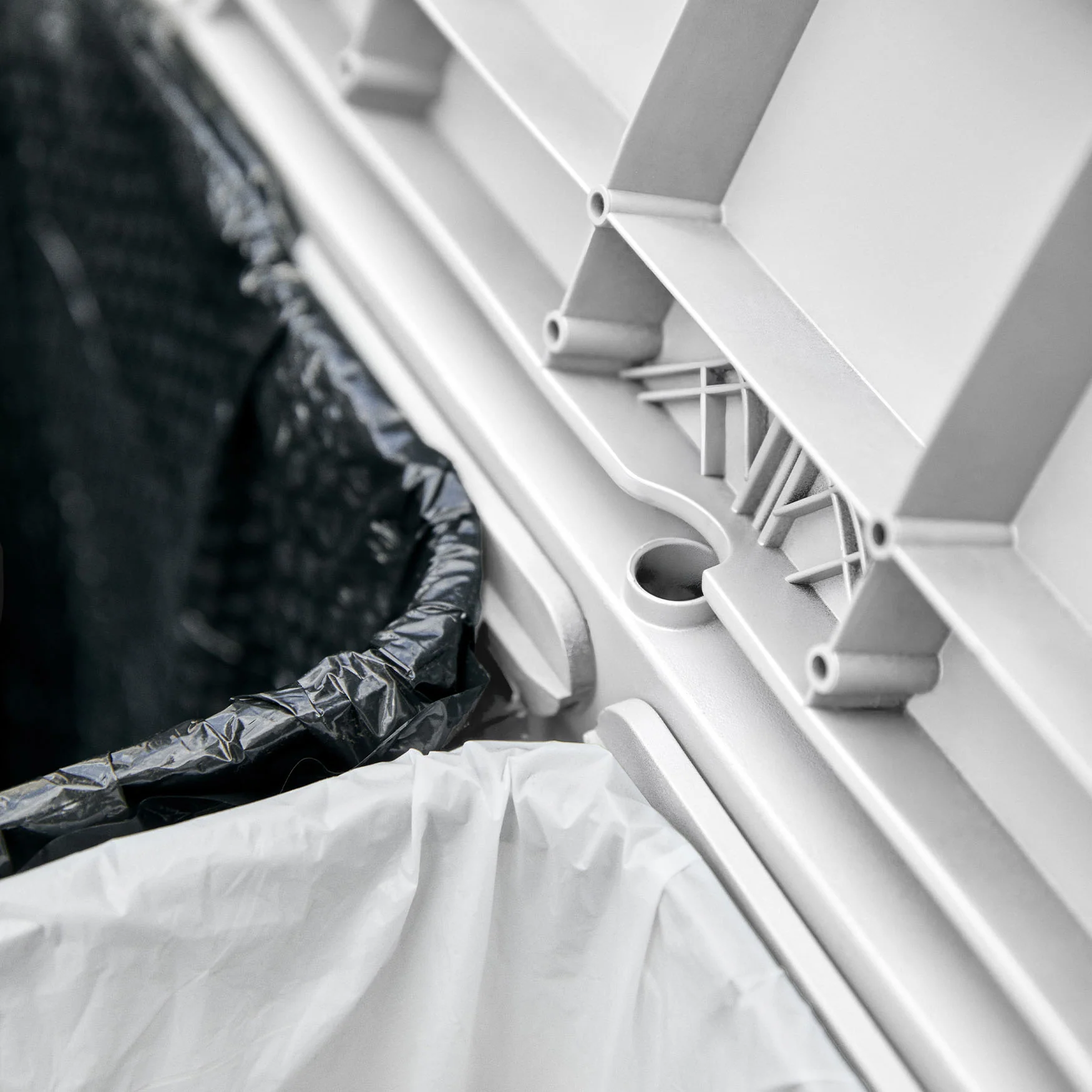 tambour waste bin - Image 33
